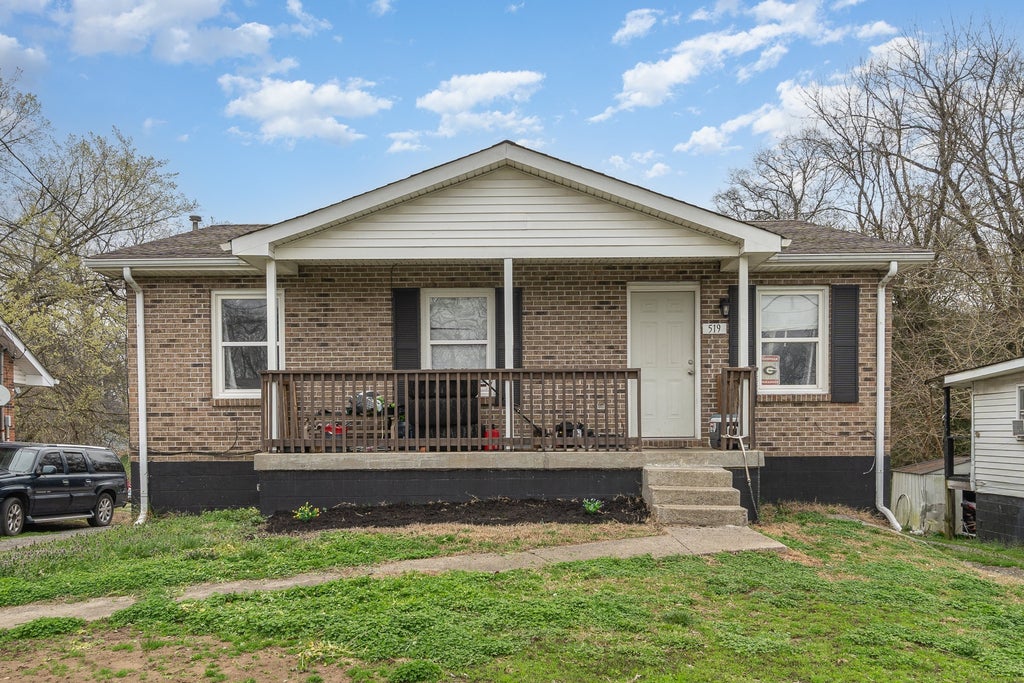 519 9th St, Clarksville