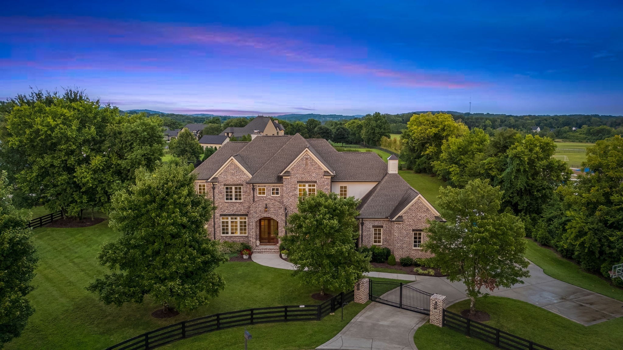 Photo of Listing #2965350