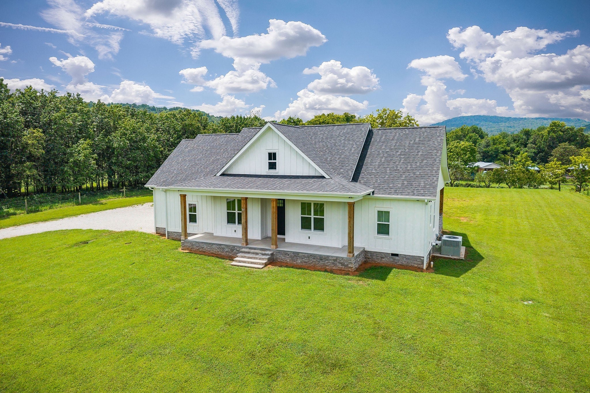 Photo of Listing #2965468