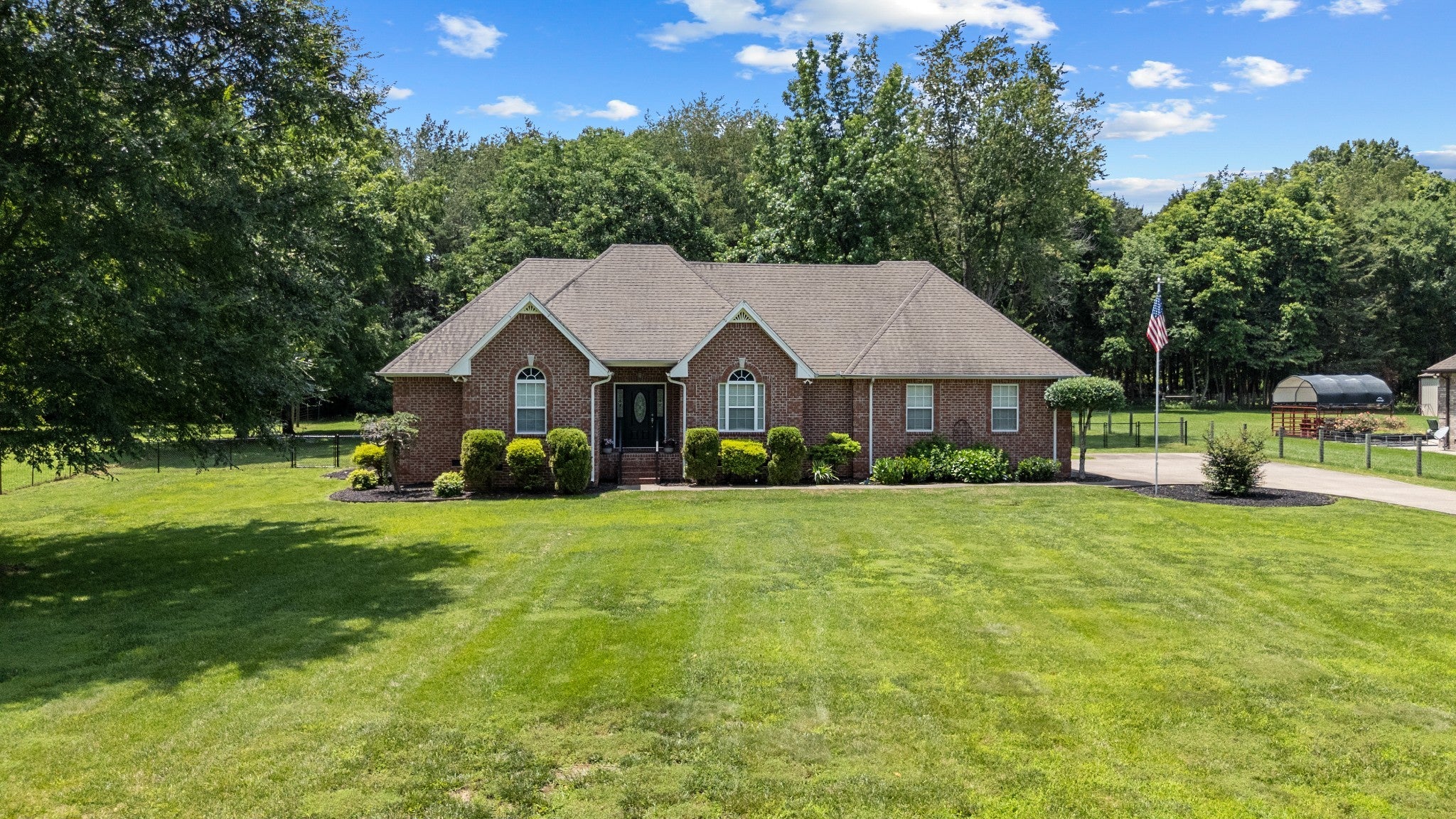 Photo of Listing #2965513