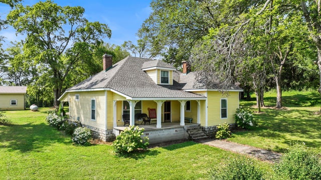 2640 Highway 82 E, Bell Buckle