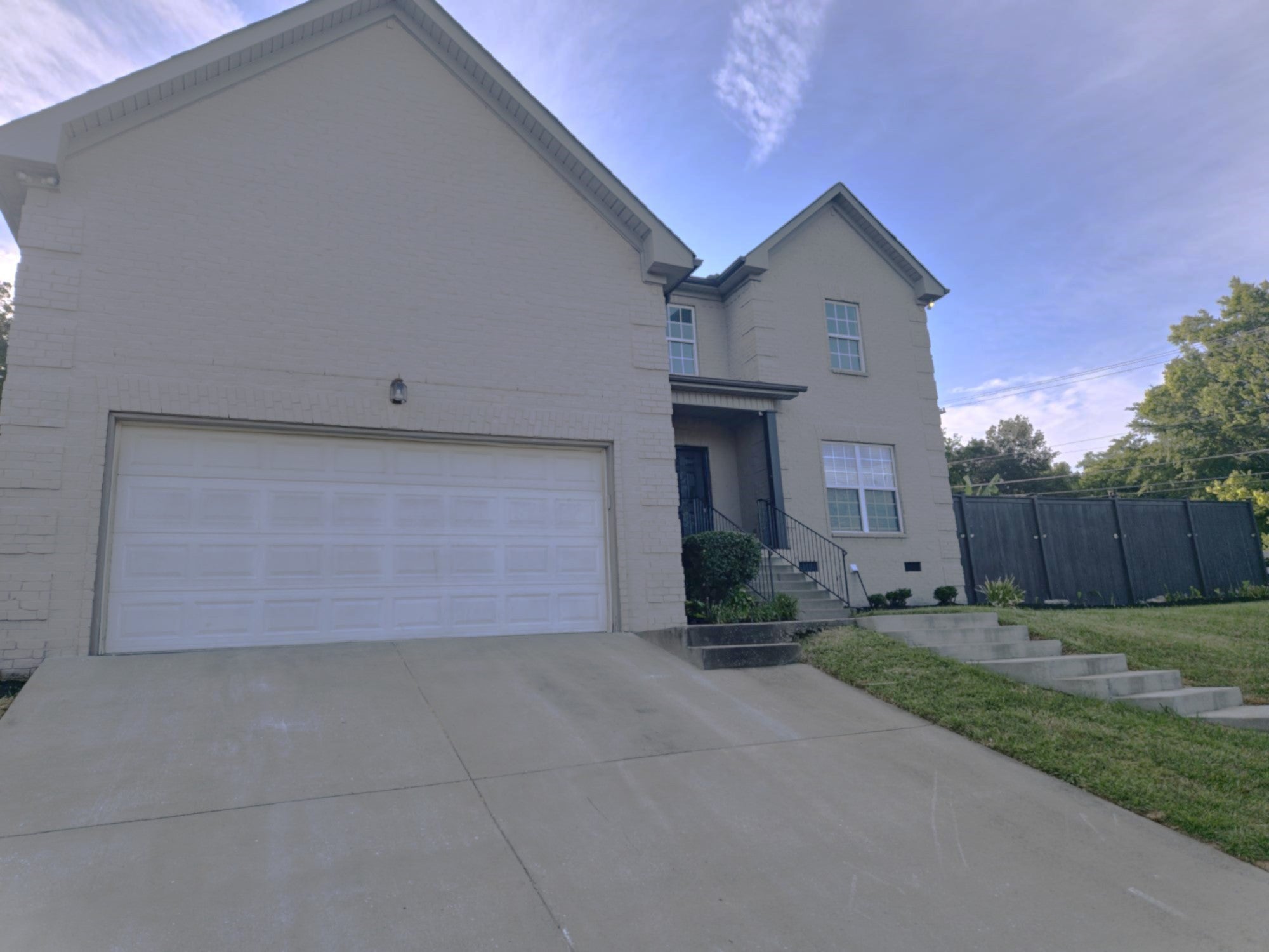 Photo of Listing #2967690