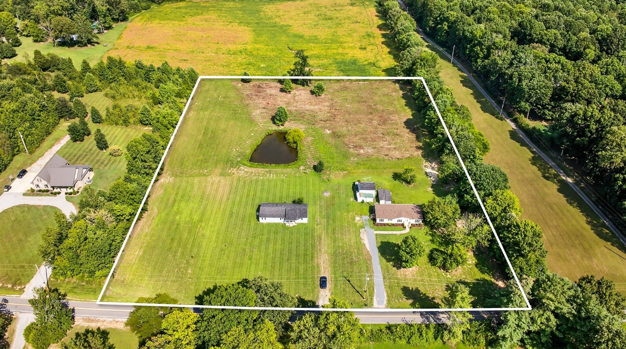 Photo of Listing #2967893