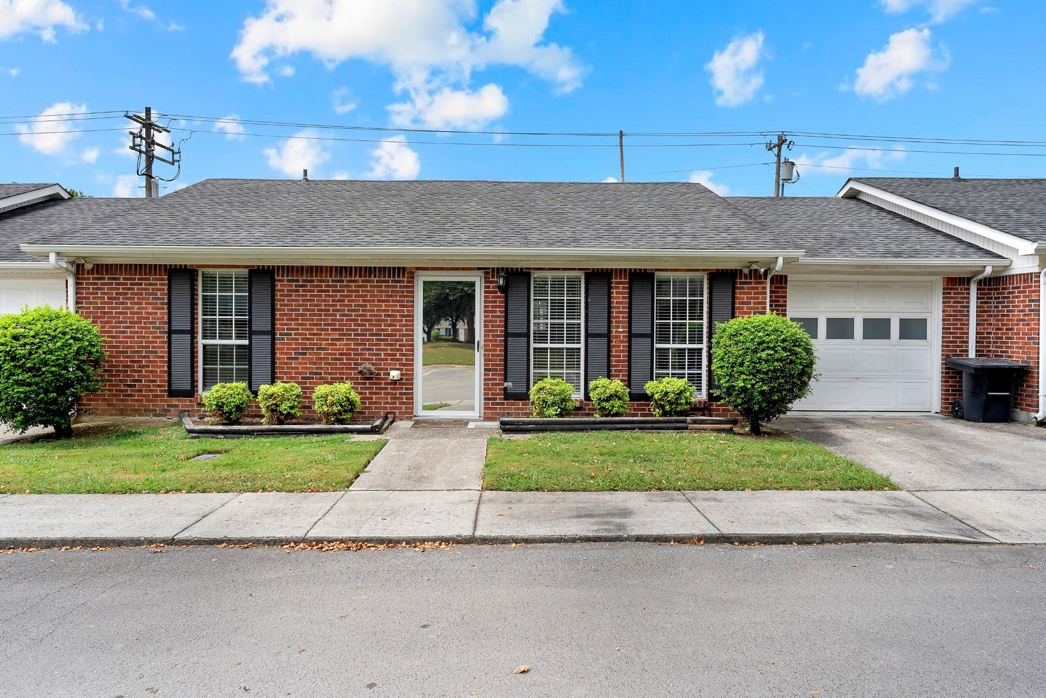 Photo of Listing #2967935