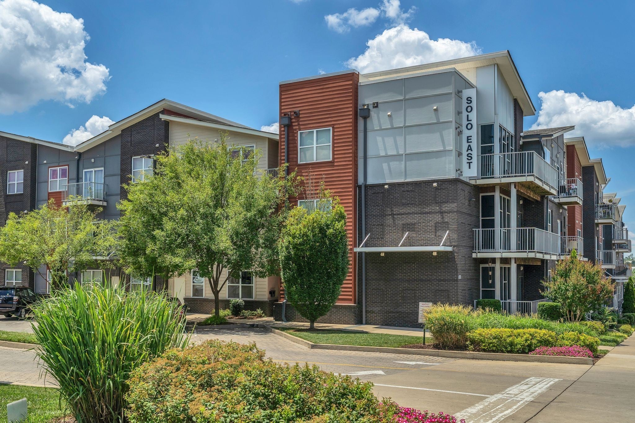 Photo of Listing #2967972