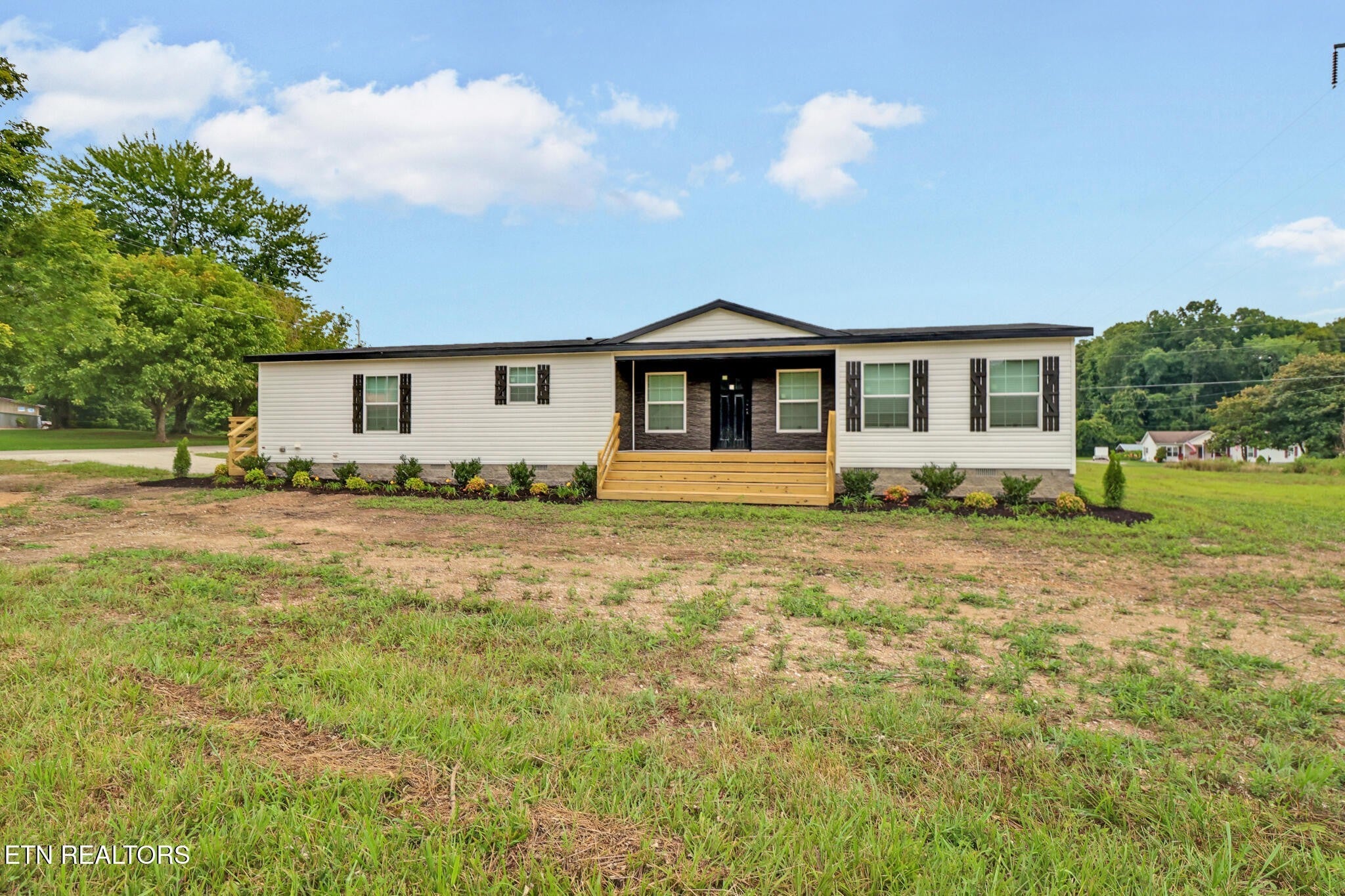 Photo of Listing #2968153