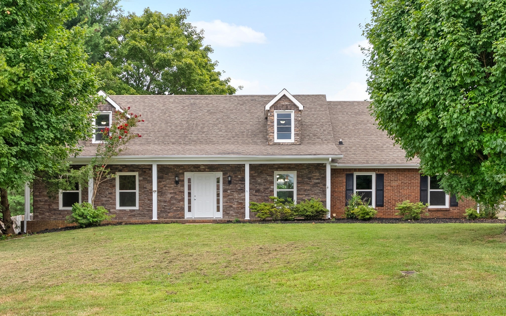 Photo of Listing #2968203