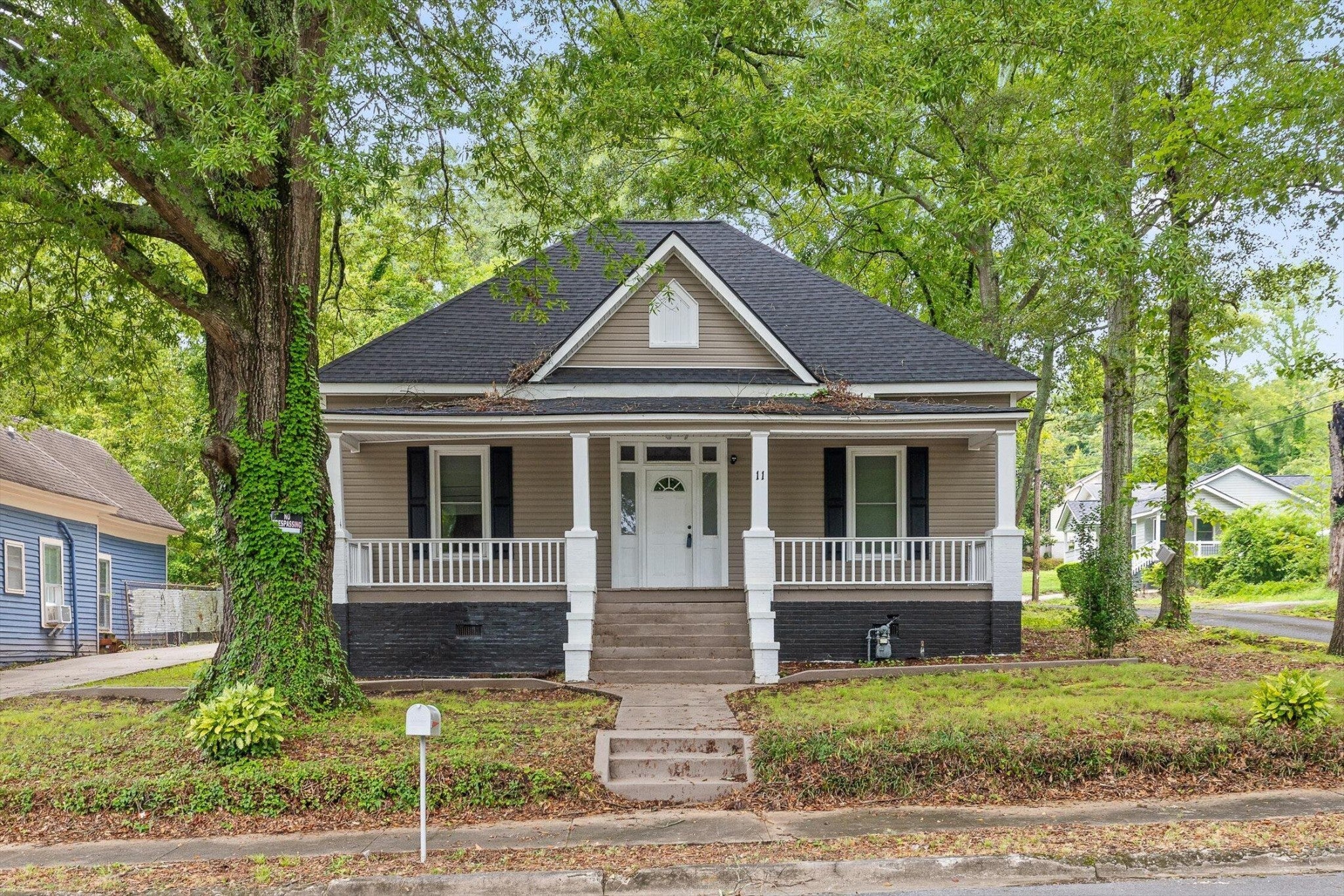 Photo of Listing #2968343