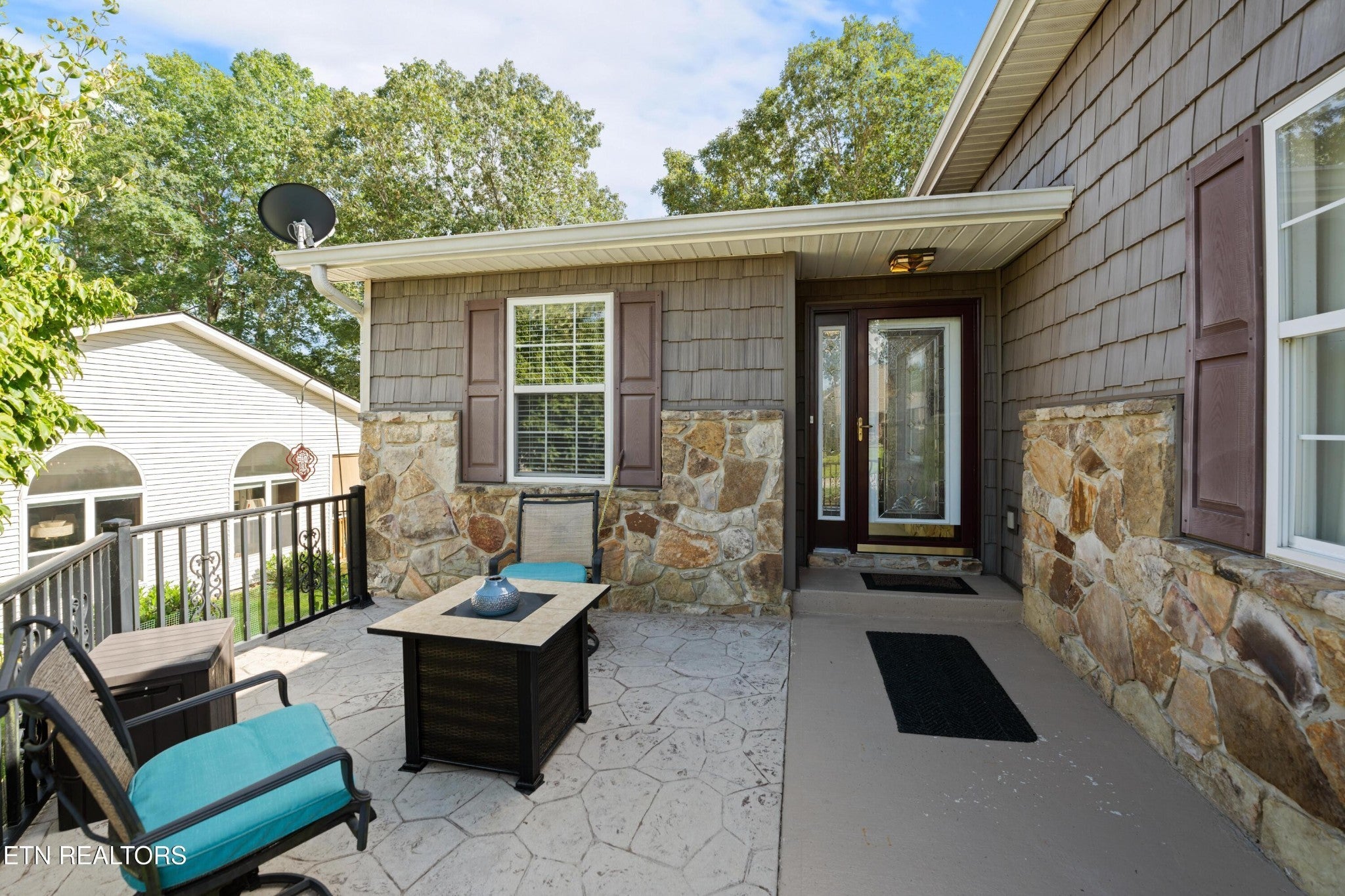 Photo of Listing #2968383