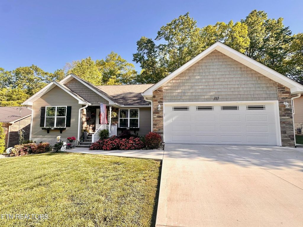 311 Lakeview Drive, Crossville