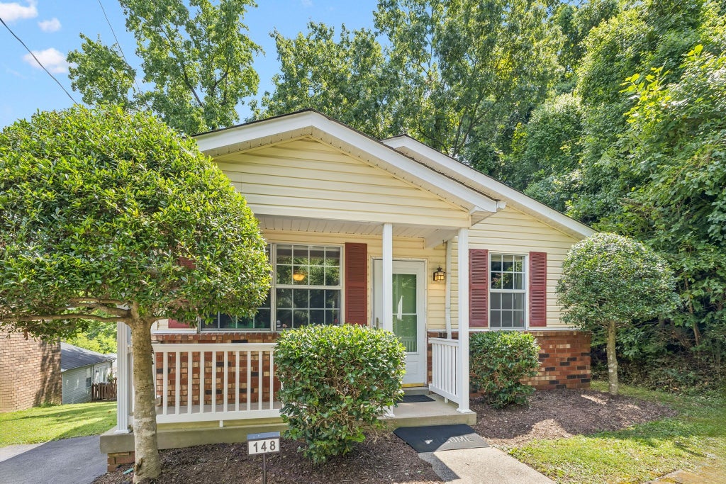 148 Five Oaks Dr, Nashville