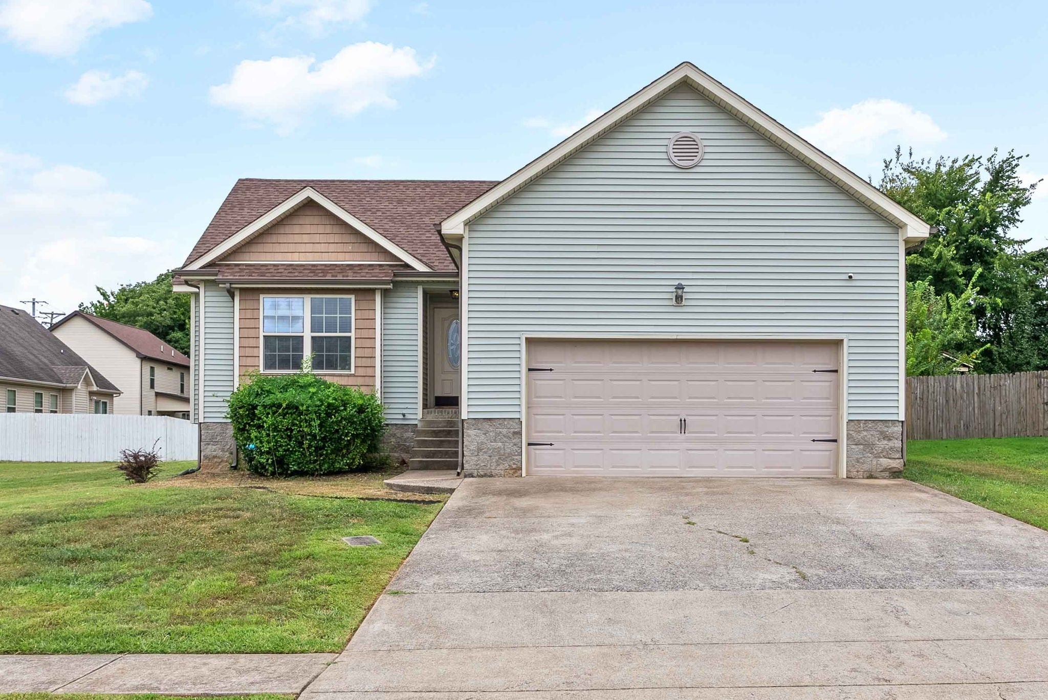 Photo of Listing #2969753