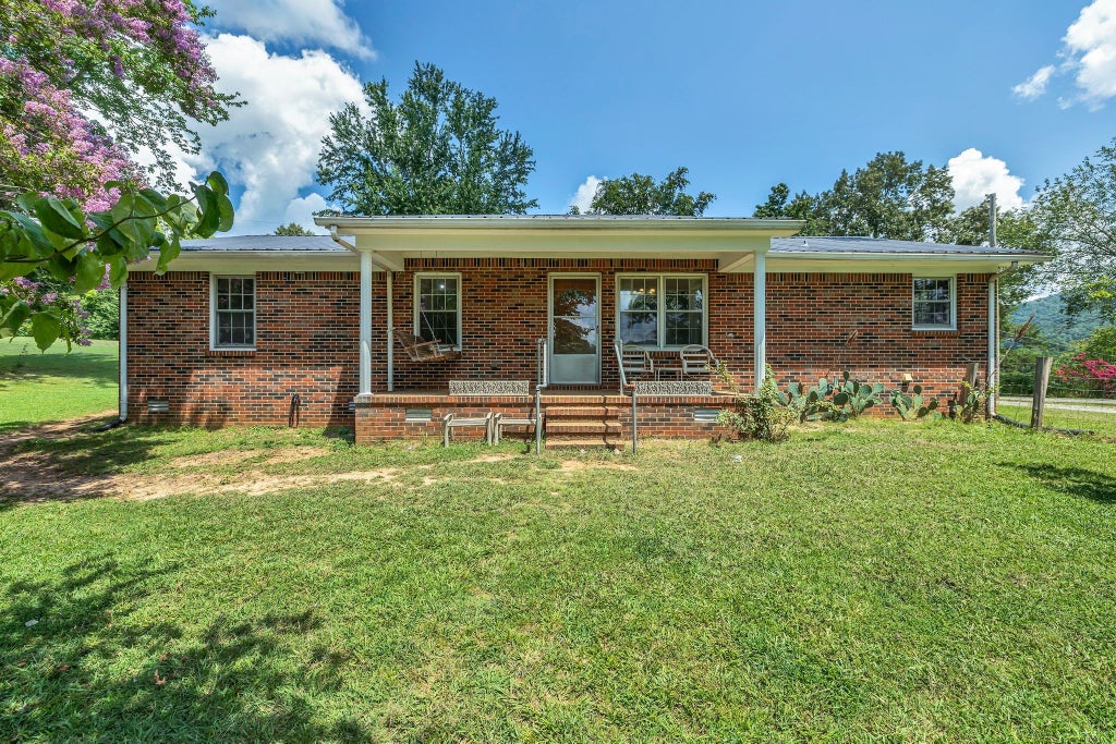 50 Lawson Mill Rd, McMinnville