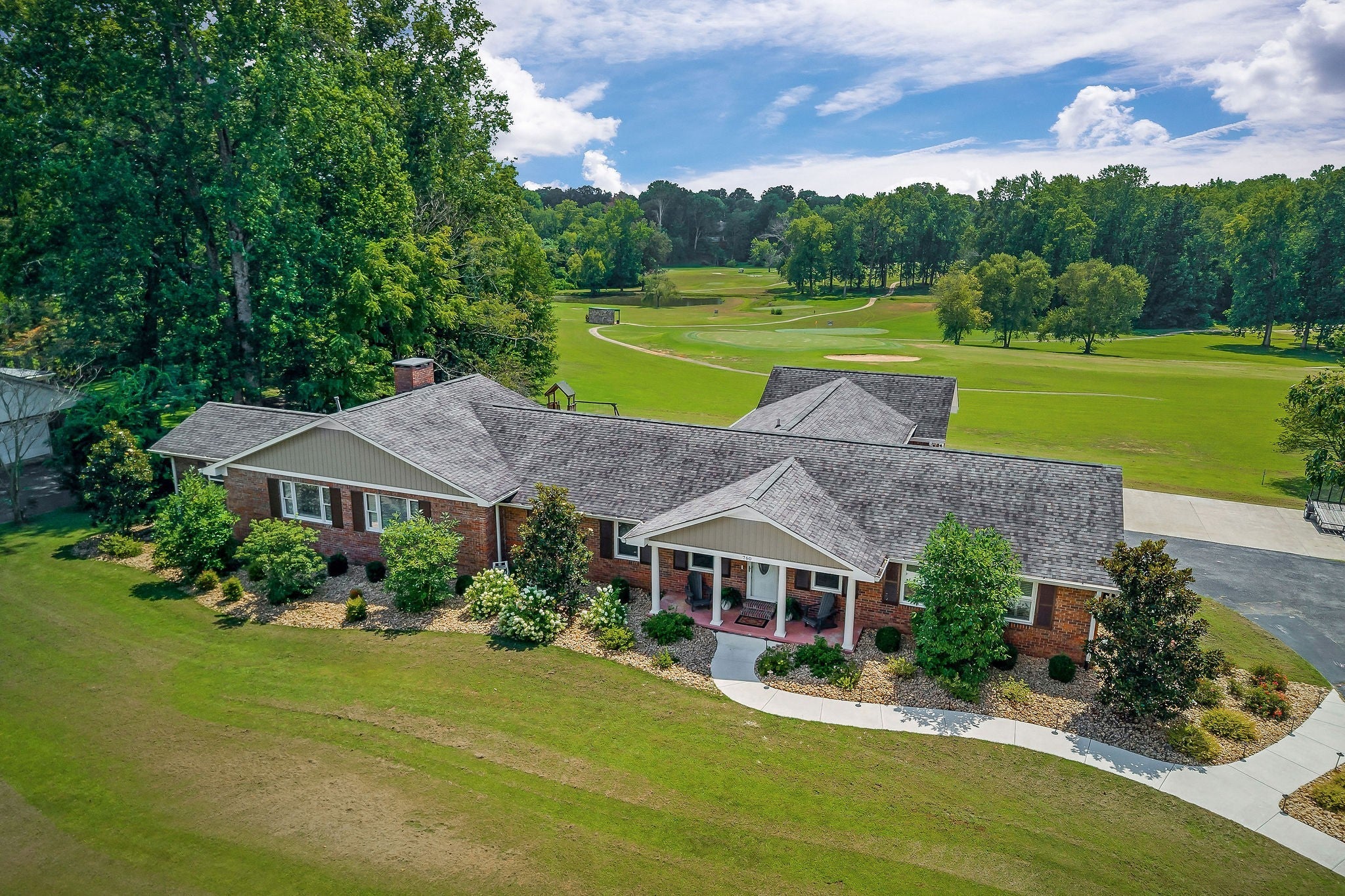 Photo of Listing #2970375