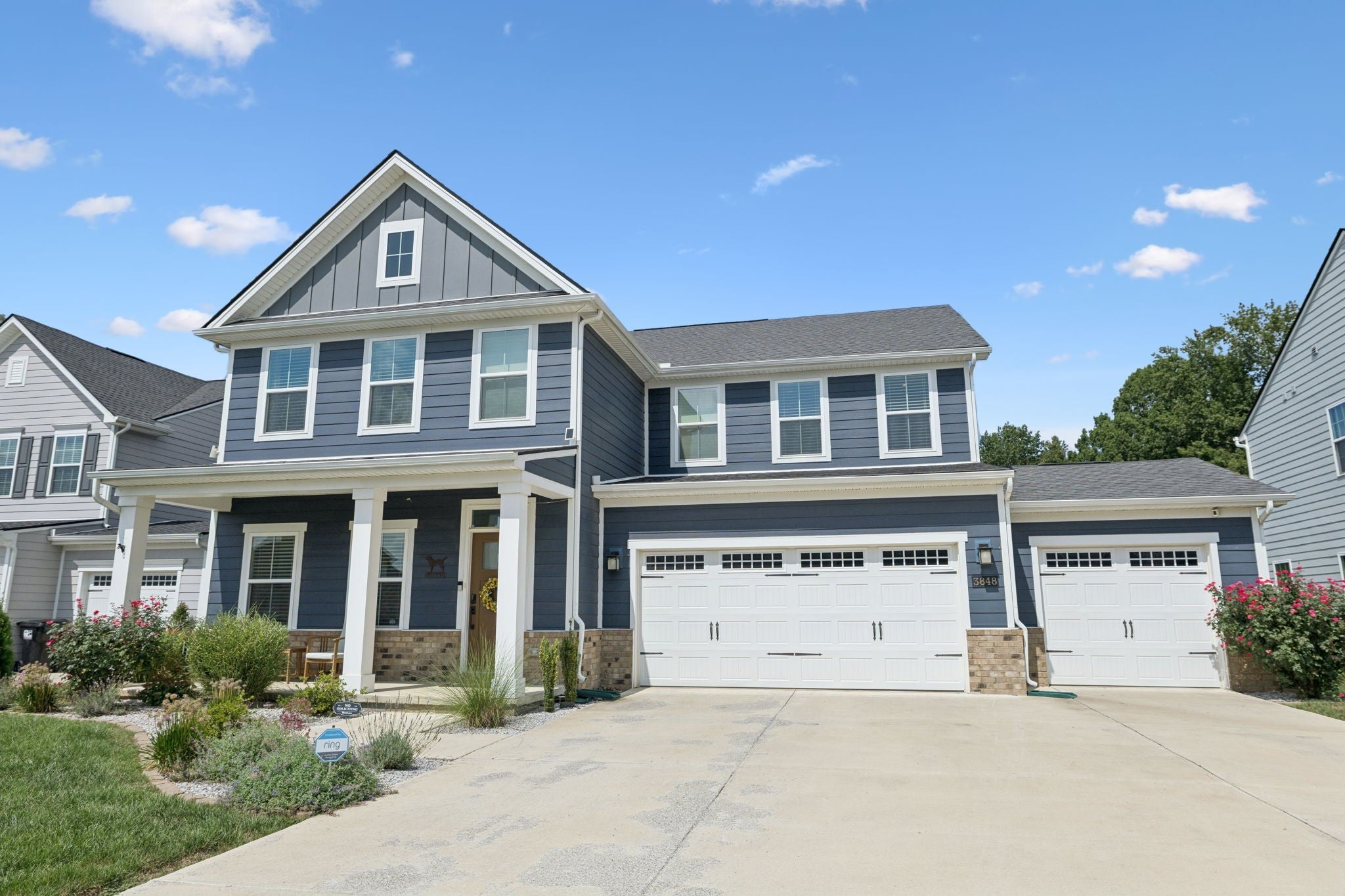 Photo of Listing #2970393
