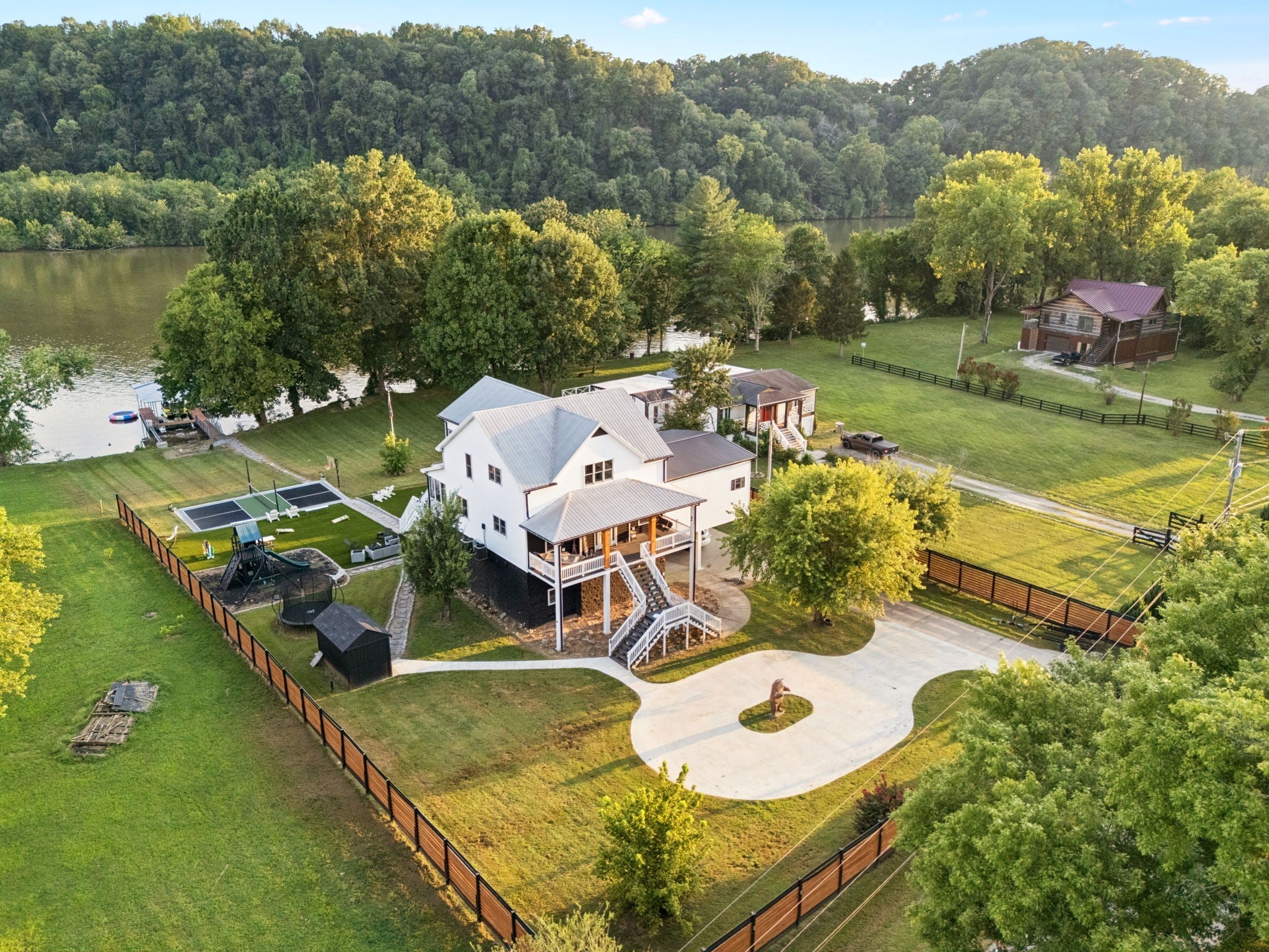 Photo of Listing #2970684