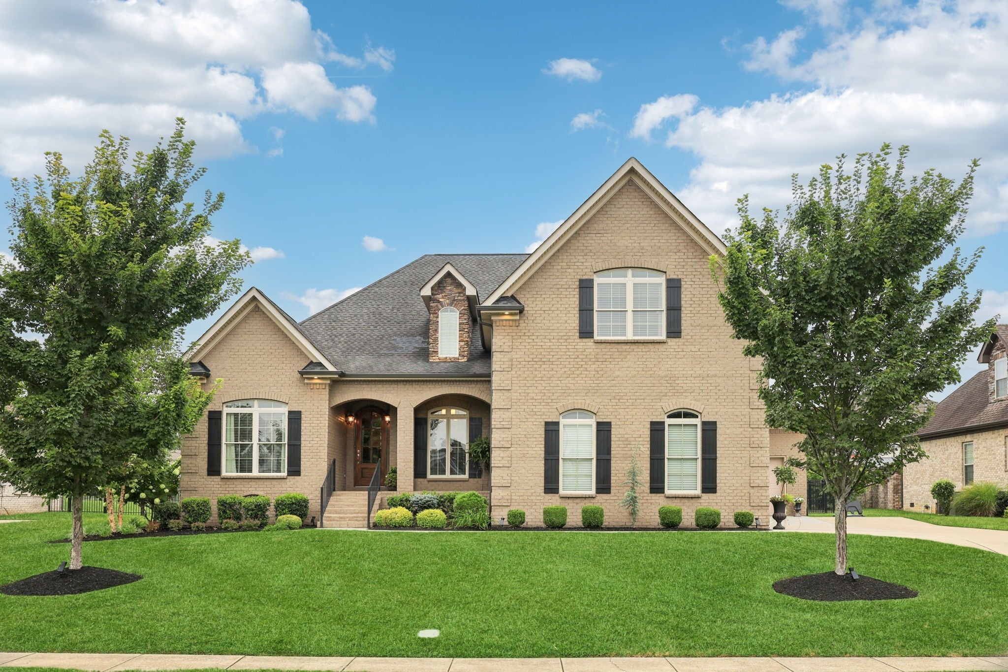 Photo of Listing #2970755