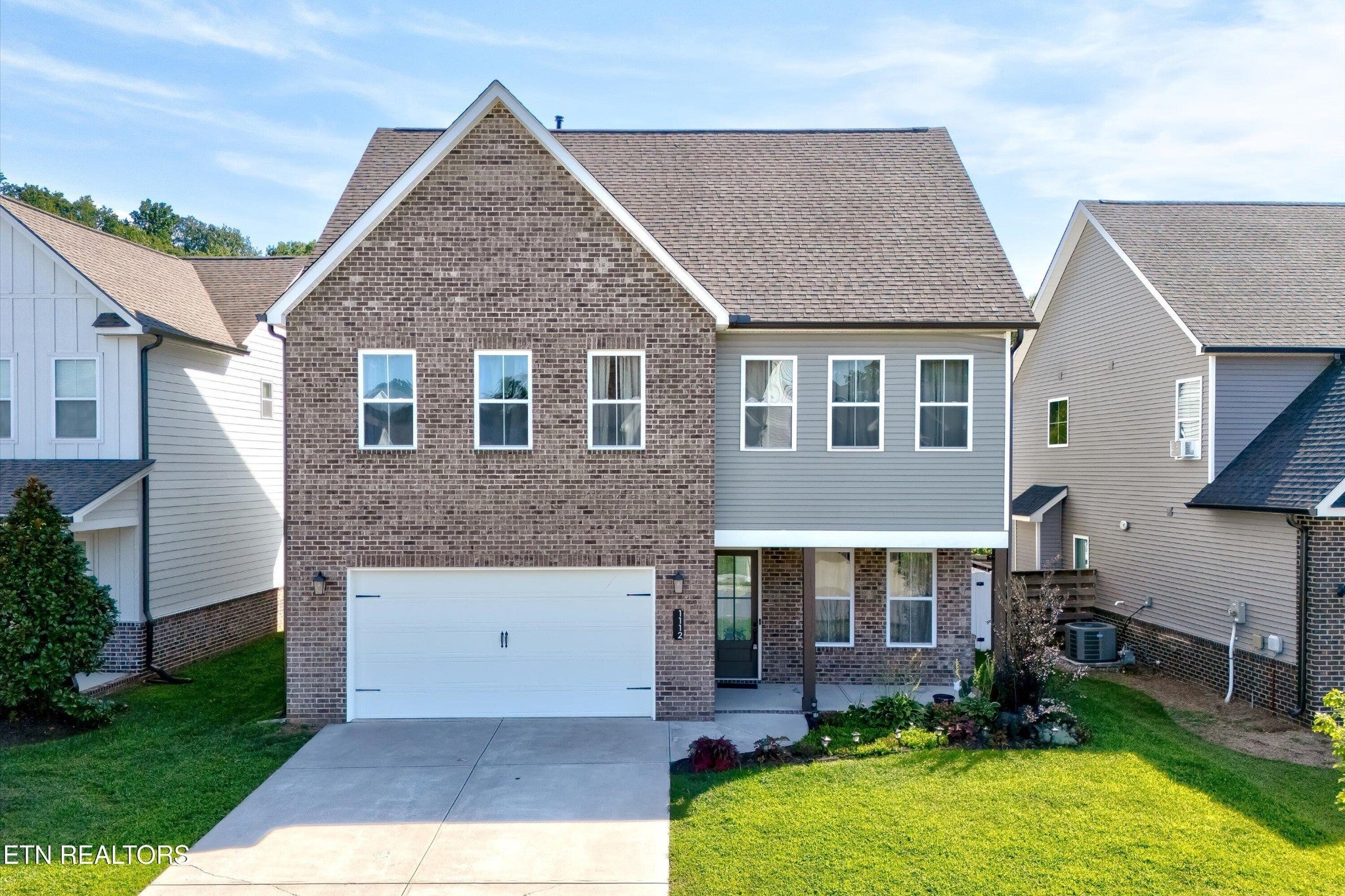 Photo of Listing #2971078