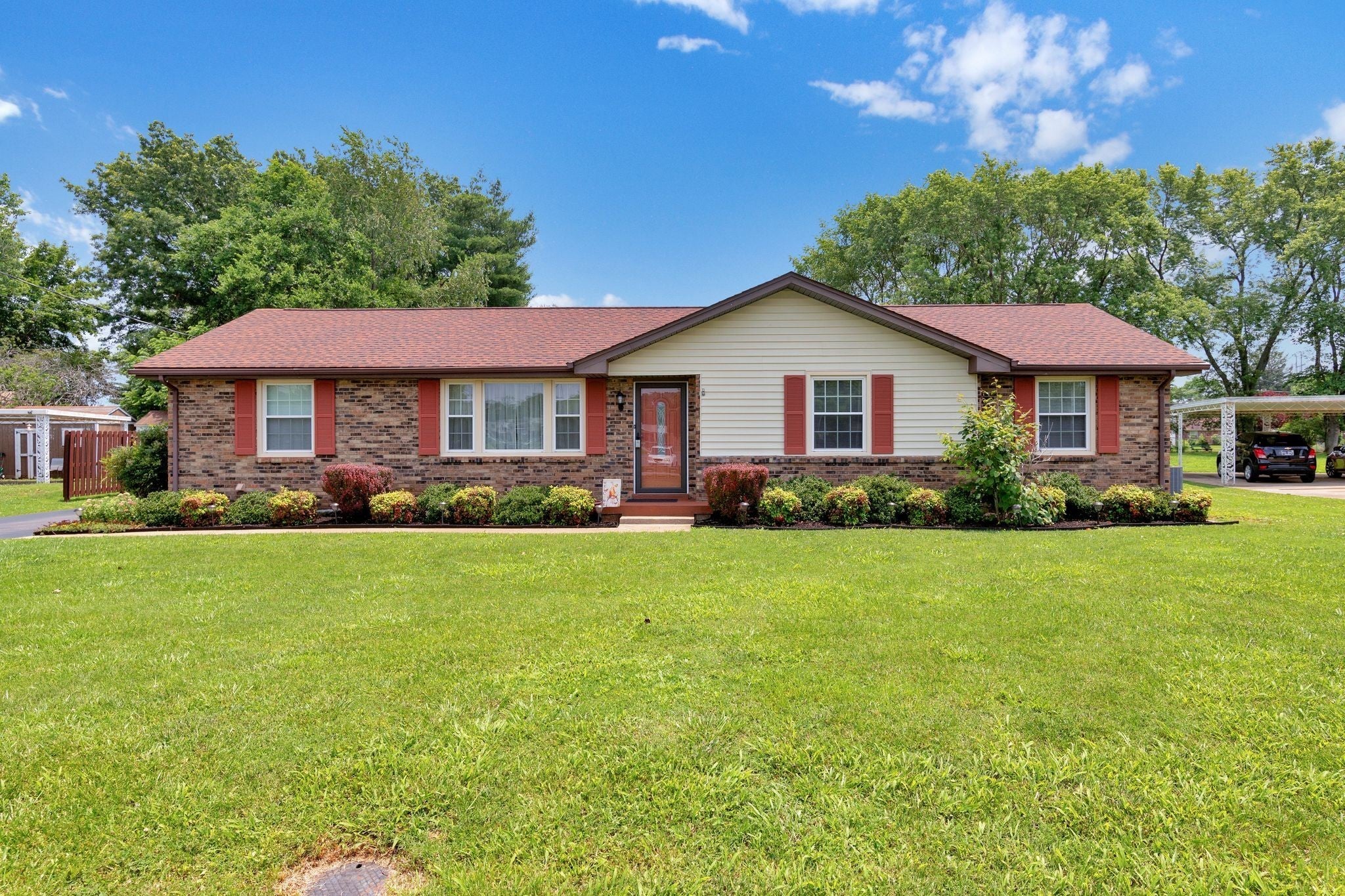 Photo of Listing #2971517
