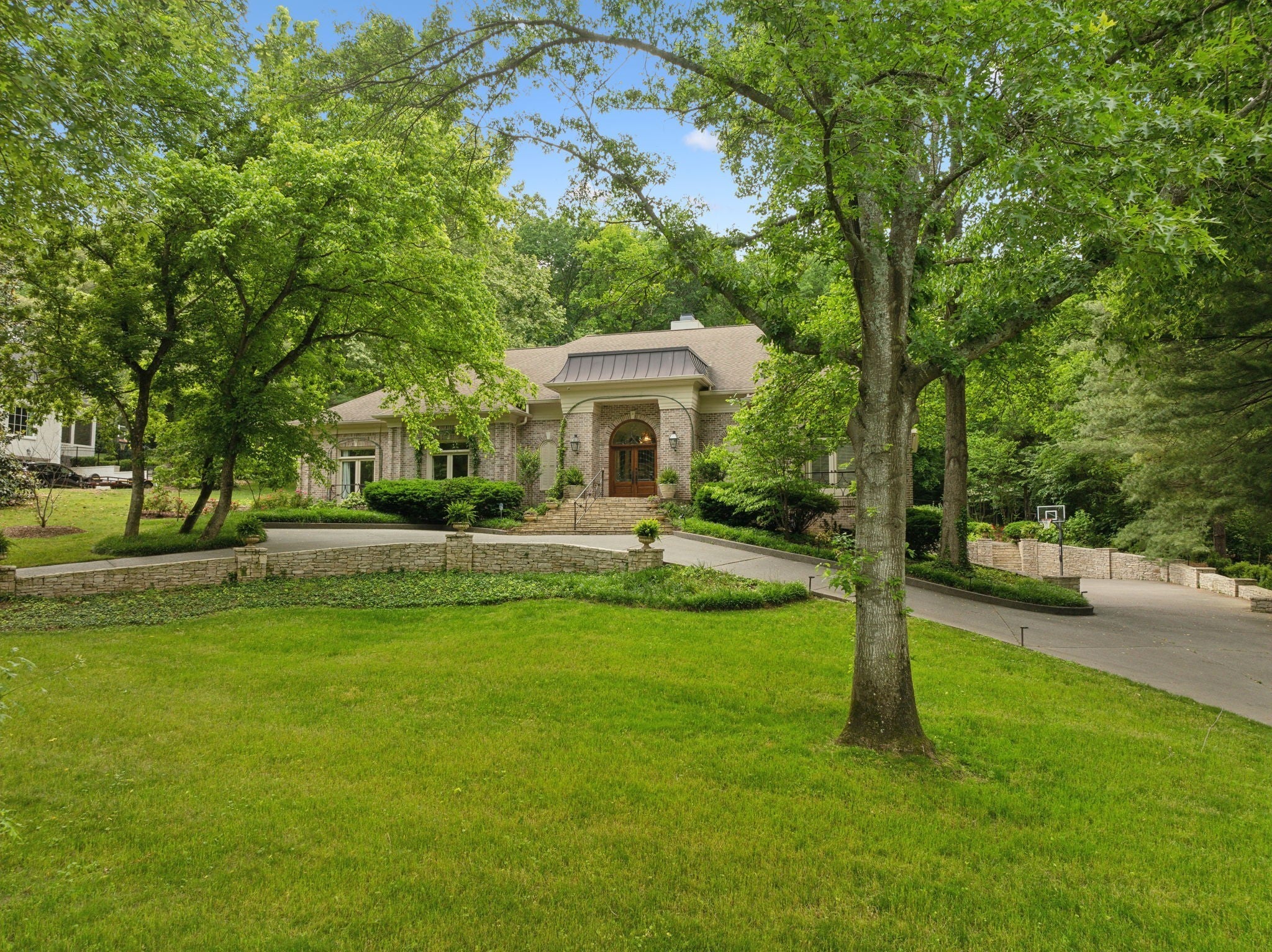 Photo of Listing #2971592
