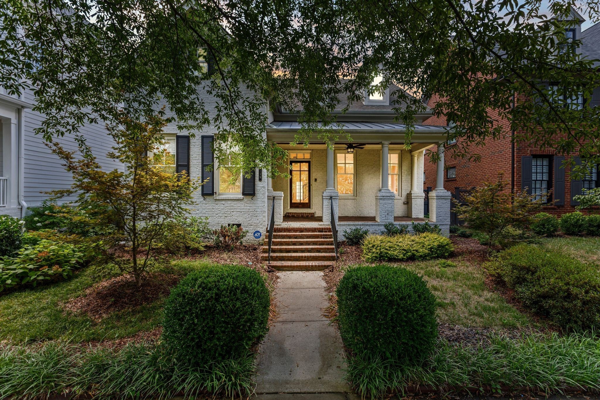 Photo of Listing #2971596