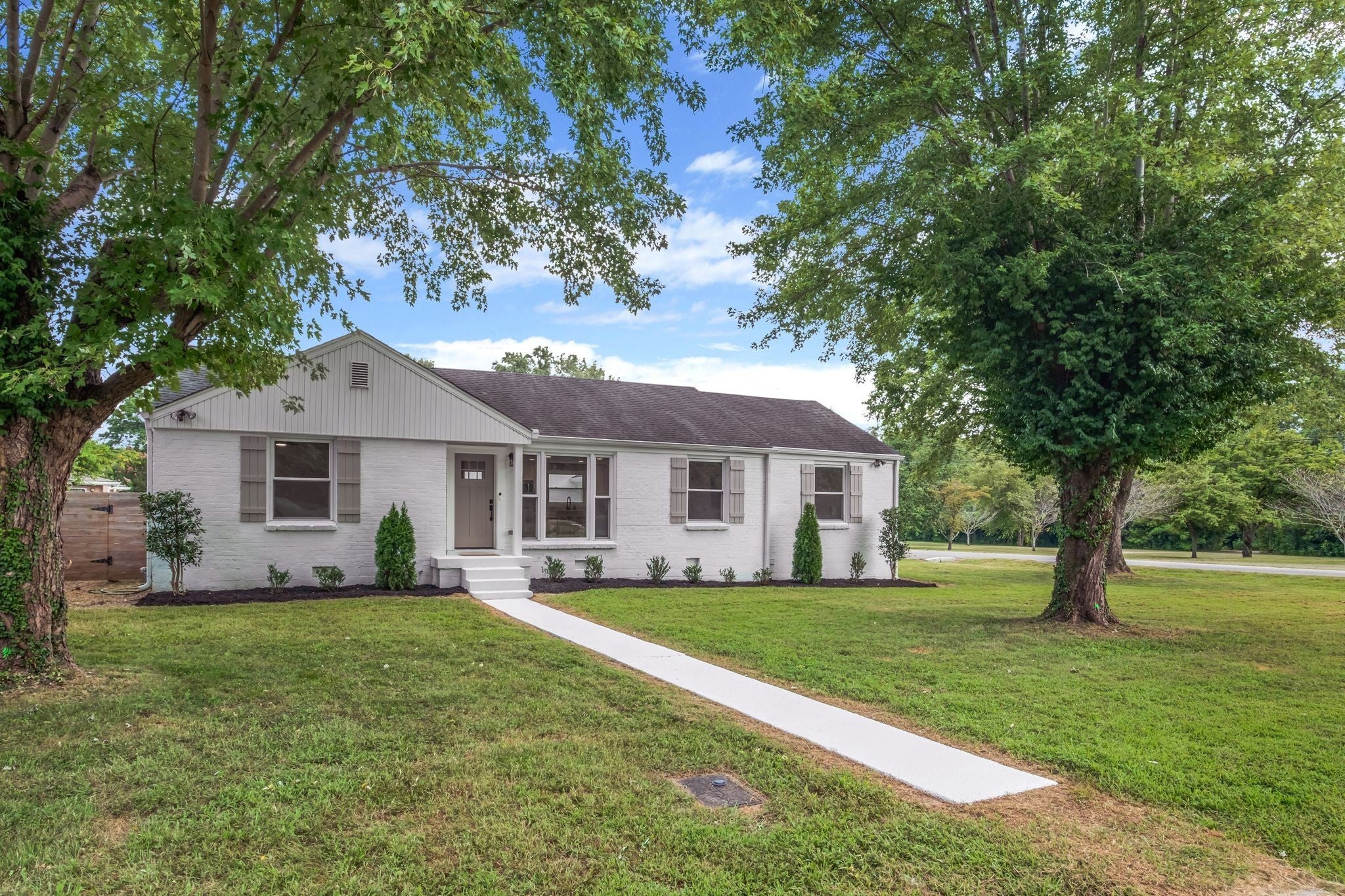 Photo of Listing #2971665