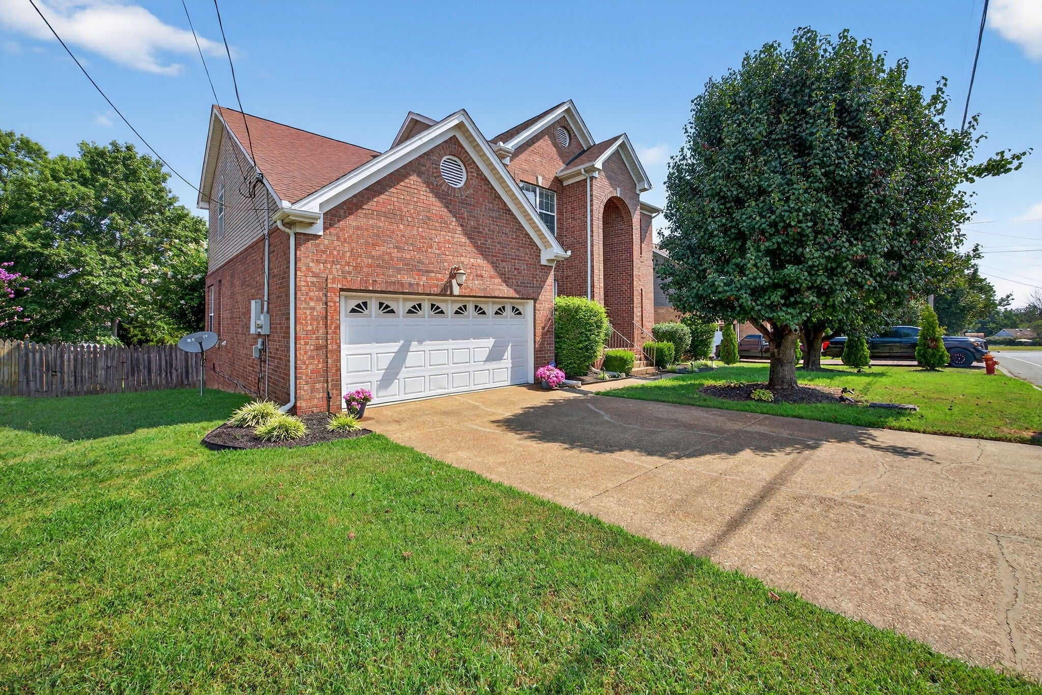 Photo of Listing #2971768