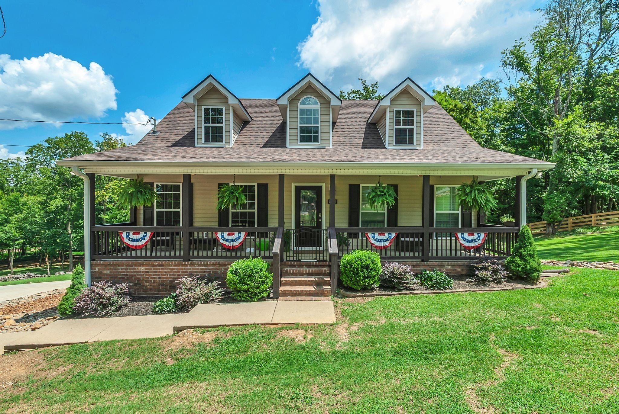 Photo of Listing #2971942