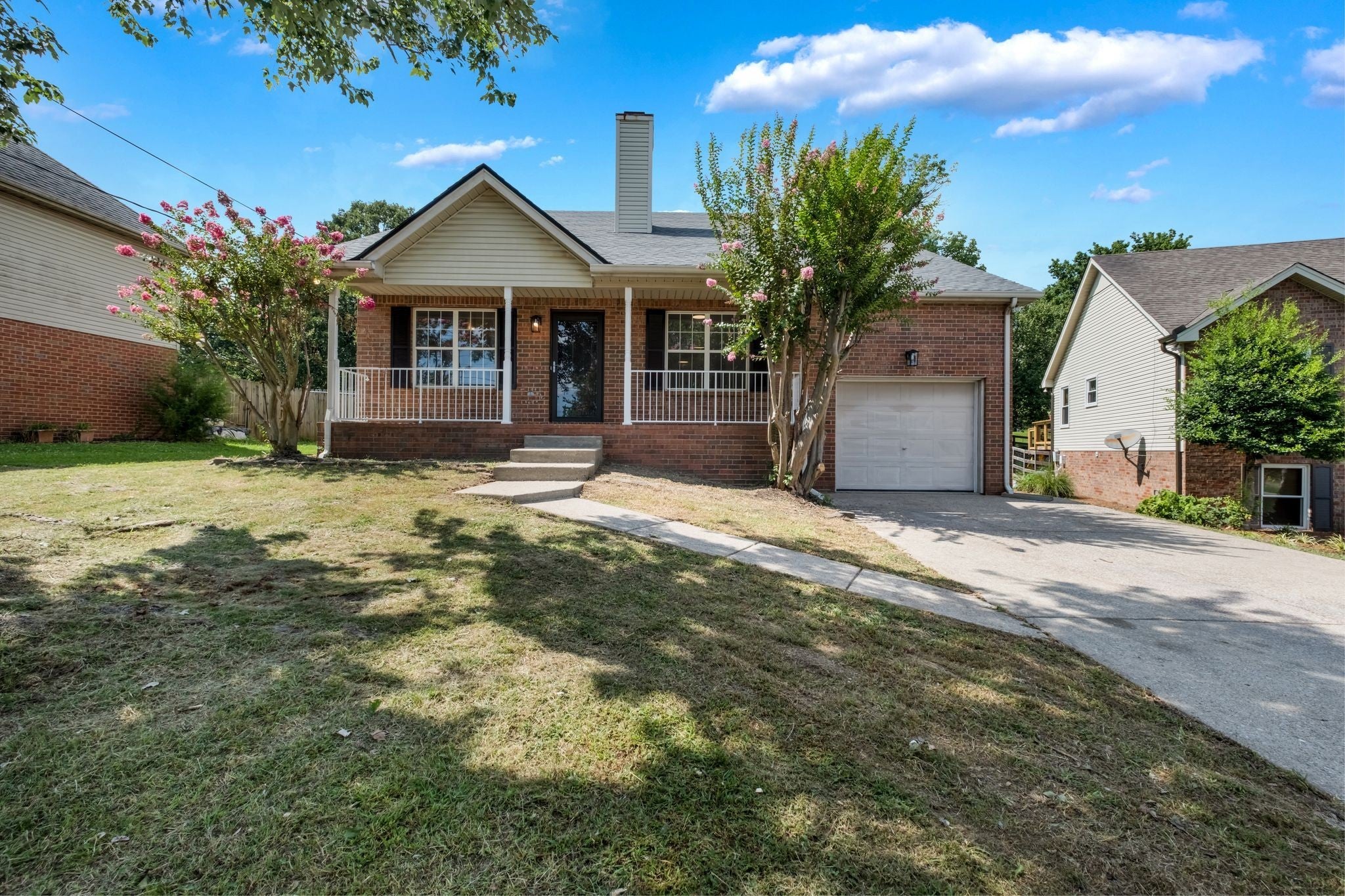 Photo of Listing #2971976