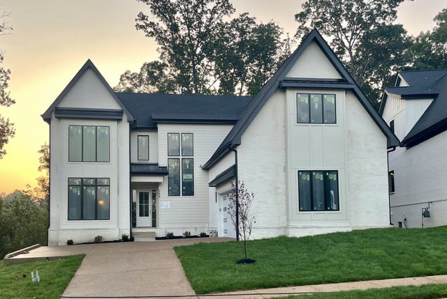 799 Summit Oaks Court, Nashville