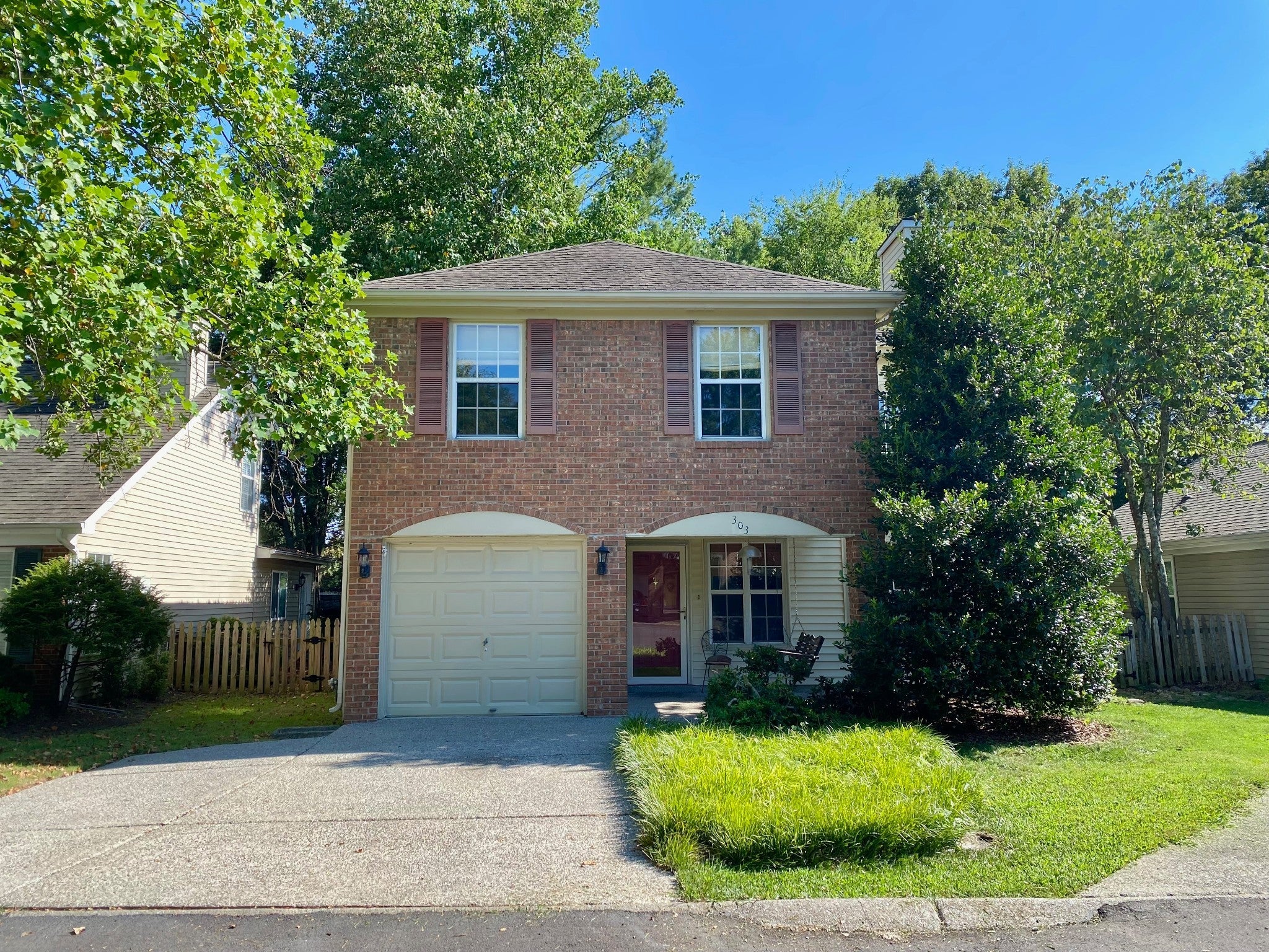 Photo of Listing #2972044