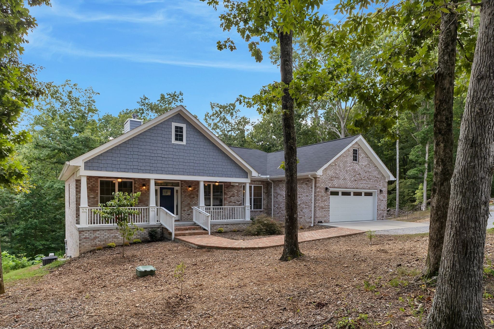 Photo of Listing #2972593