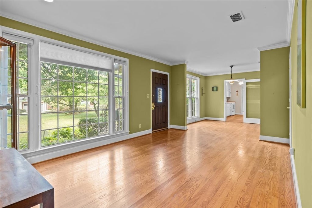 935 Evans Rd, Nashville