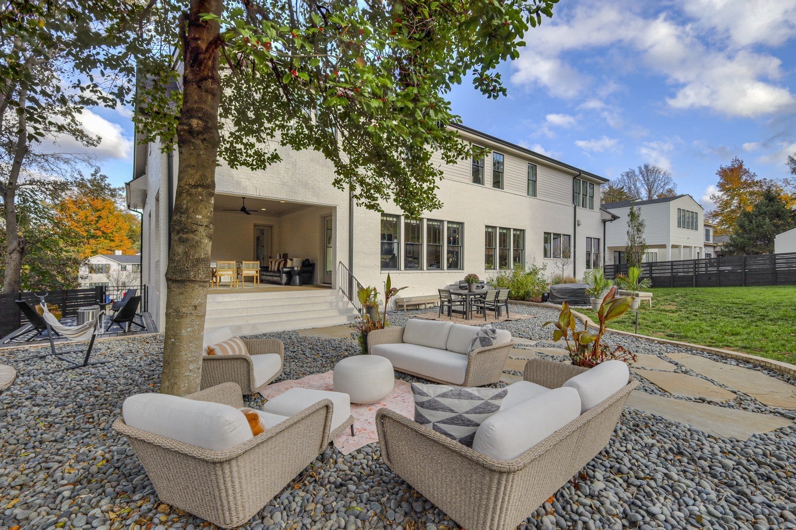 Photo of Listing #2972706