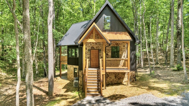 2451 Clifftops Ave, Monteagle