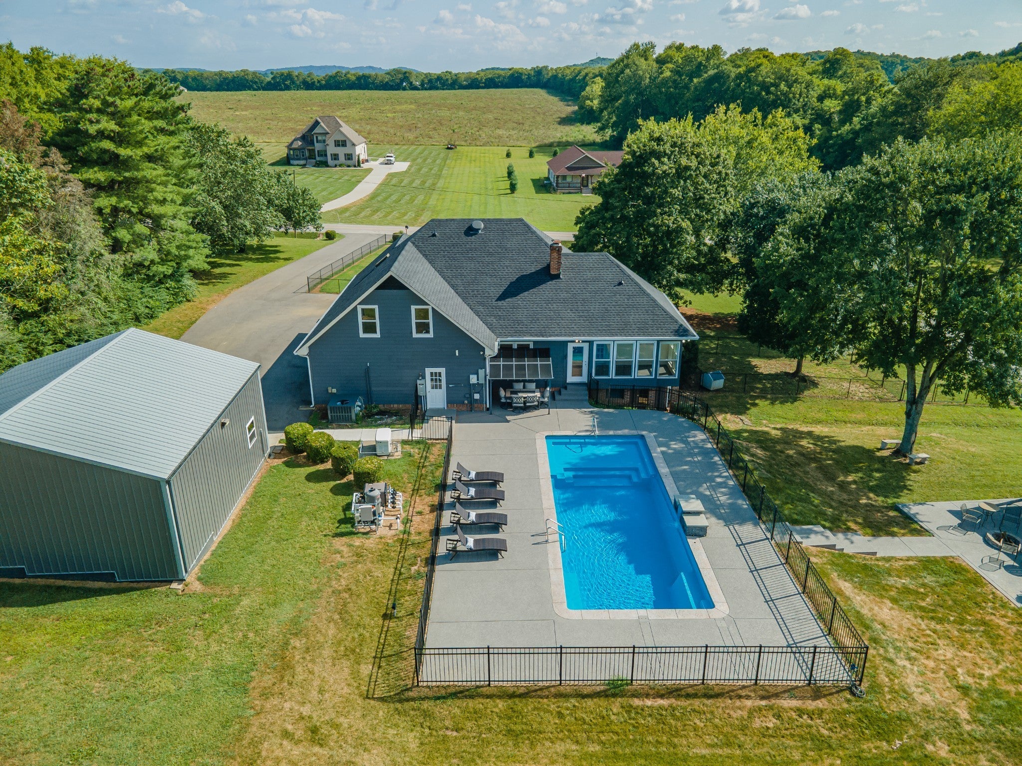 Photo of Listing #2973377
