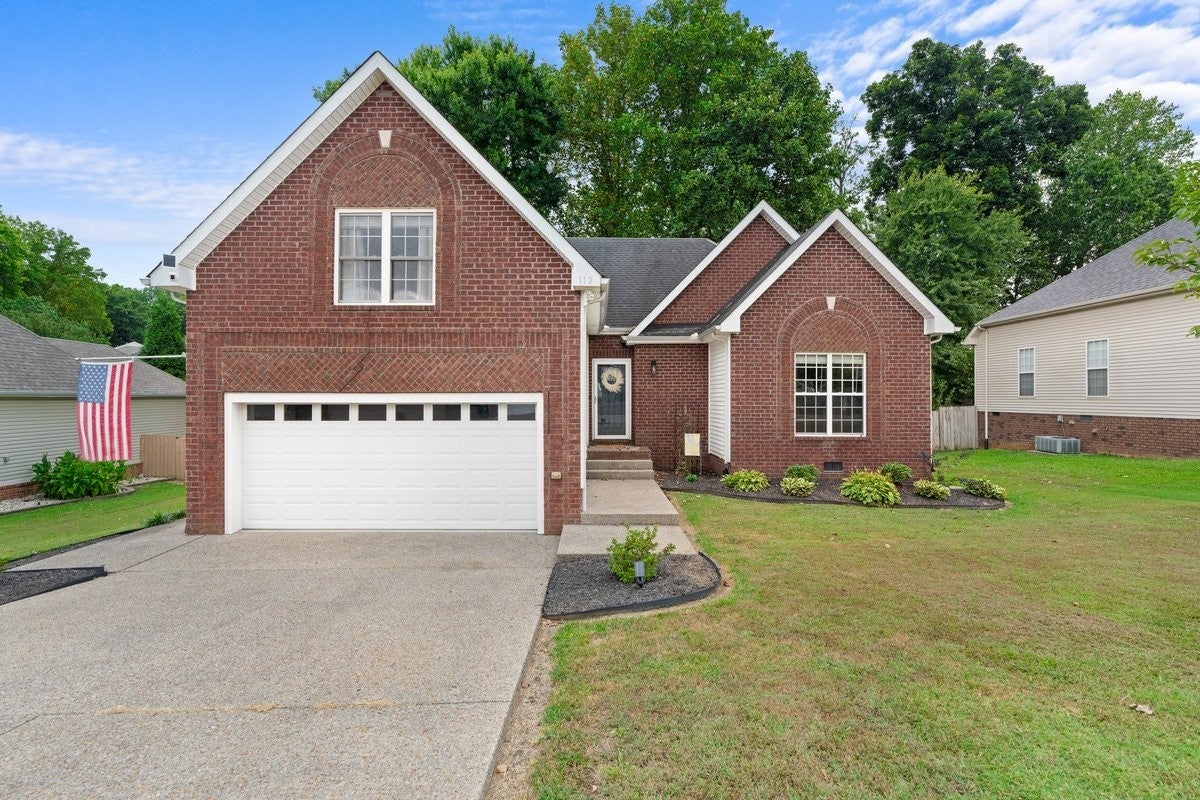 Photo of Listing #2973558