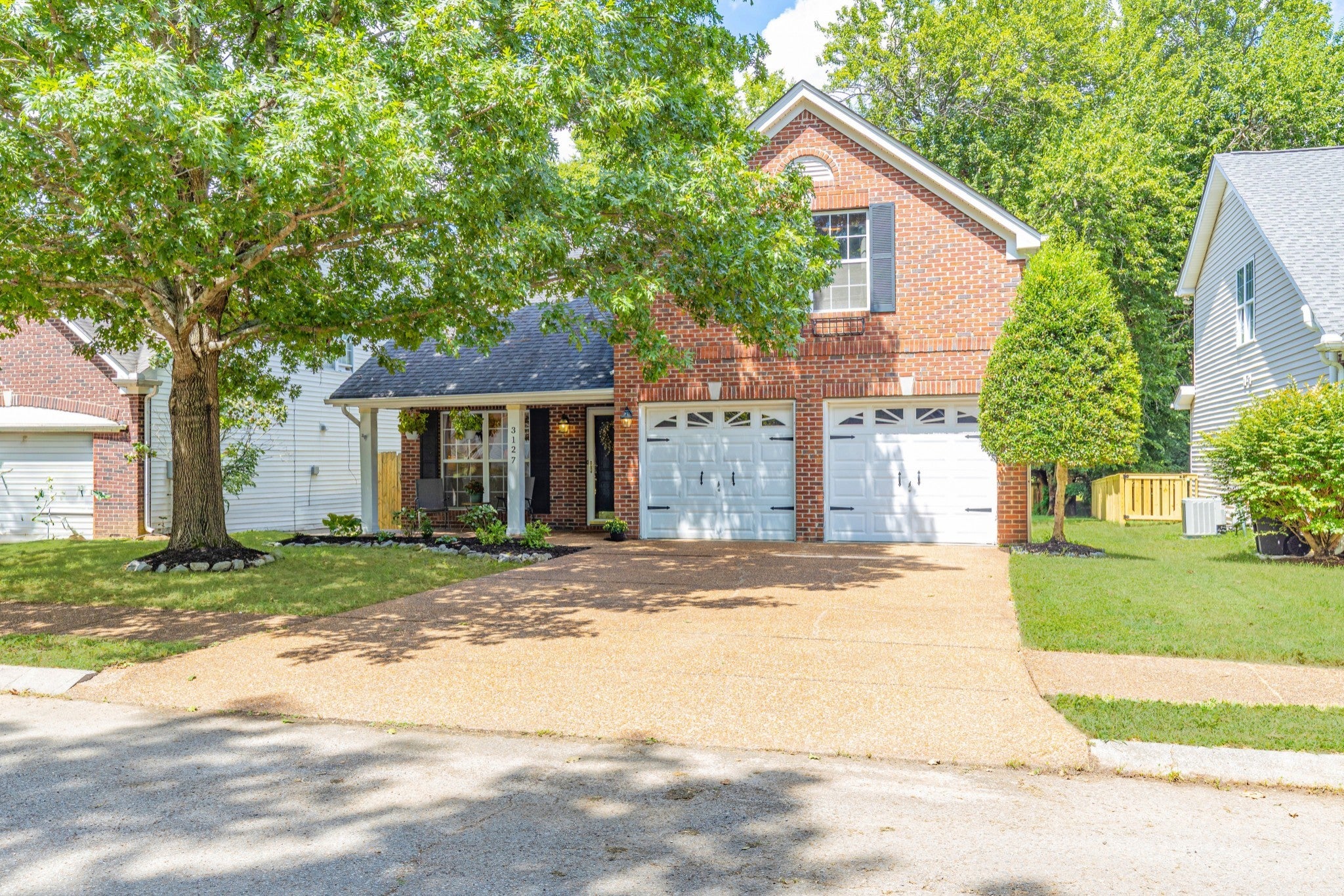 Photo of Listing #2973713