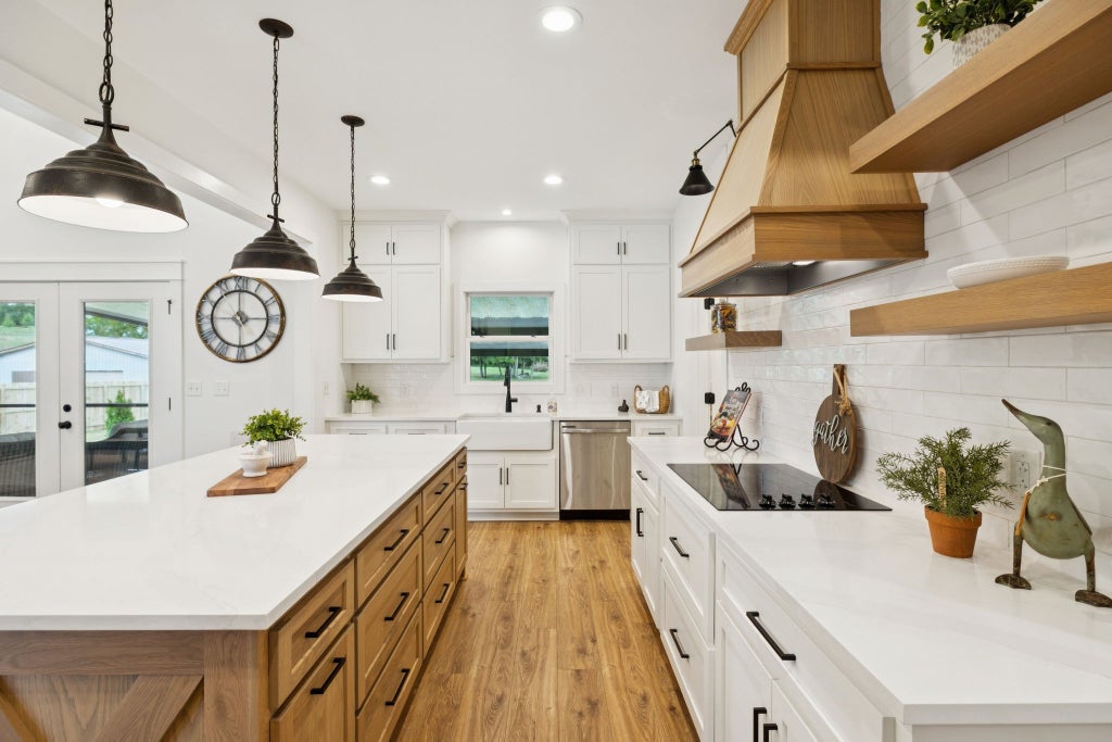 690 Burford Rd, Lebanon