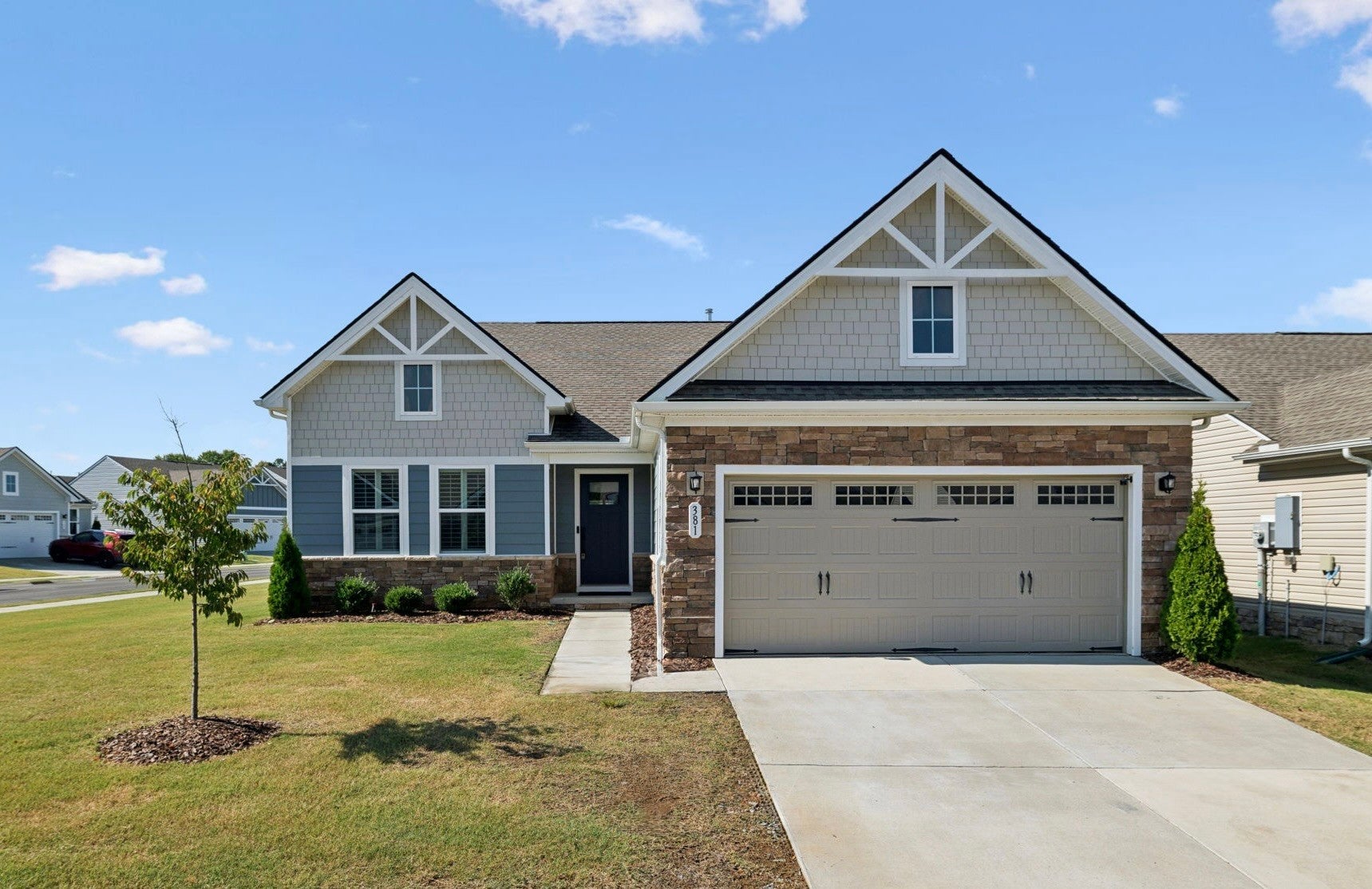 Photo of Listing #2973898