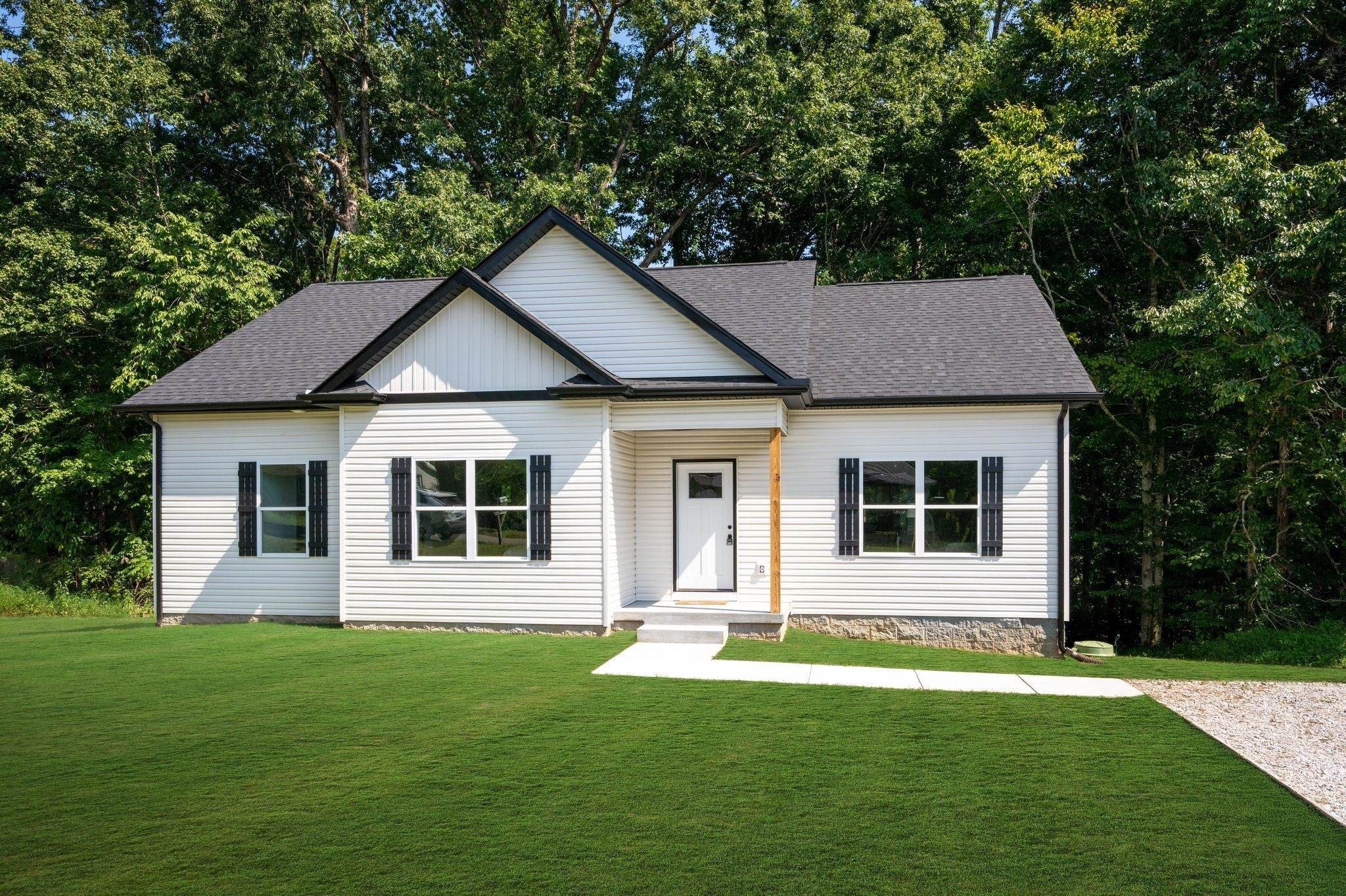 Photo of Listing #2973972