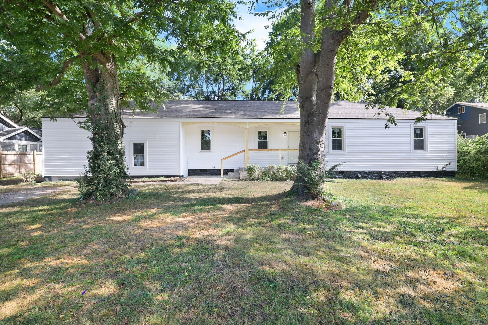 Photo of Listing #2974101