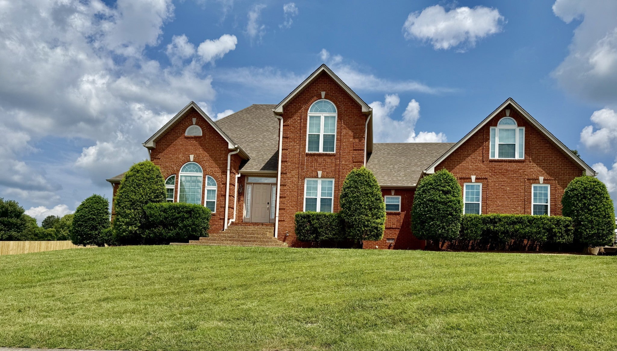 Photo of Listing #2974175