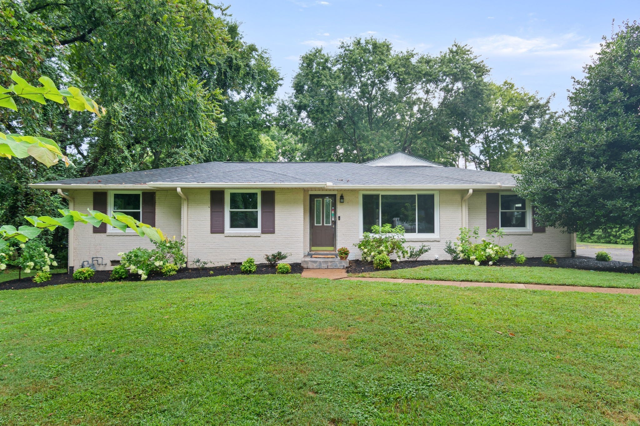 Photo of Listing #2974203