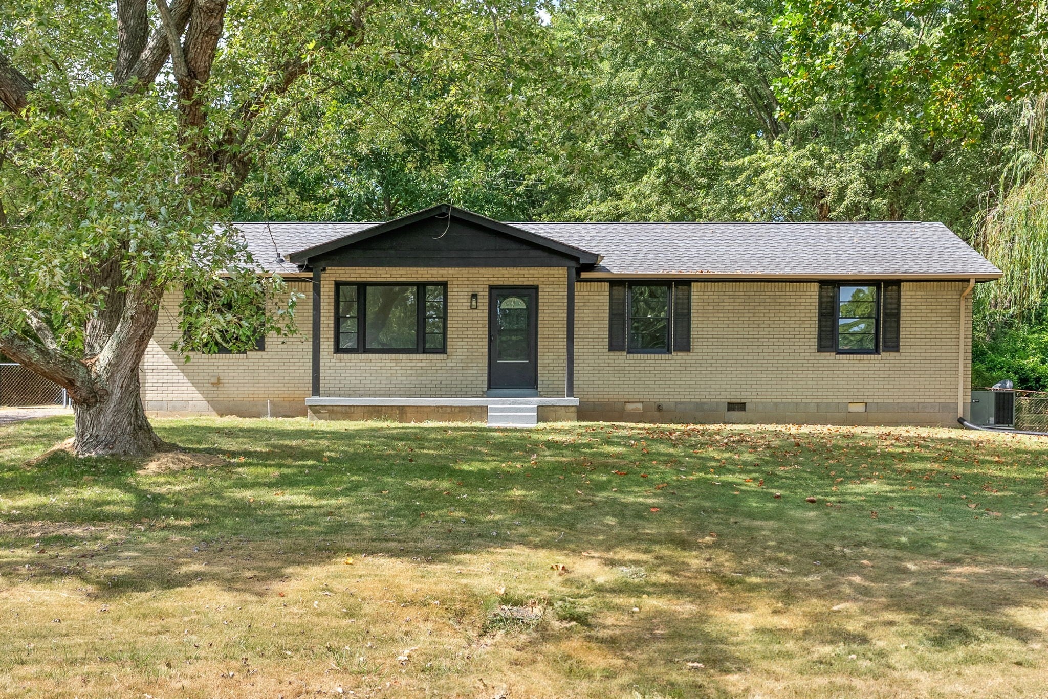 Photo of Listing #2974369