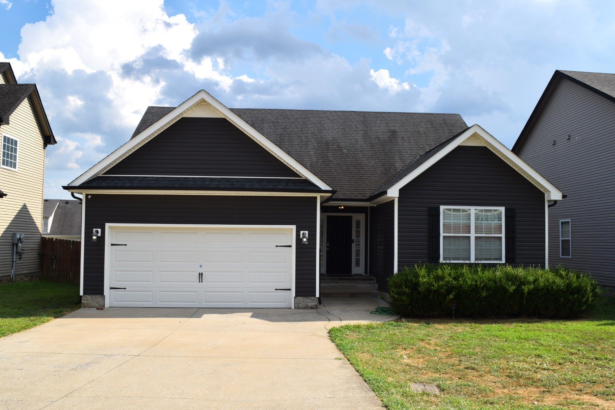 Photo of Listing #2974409