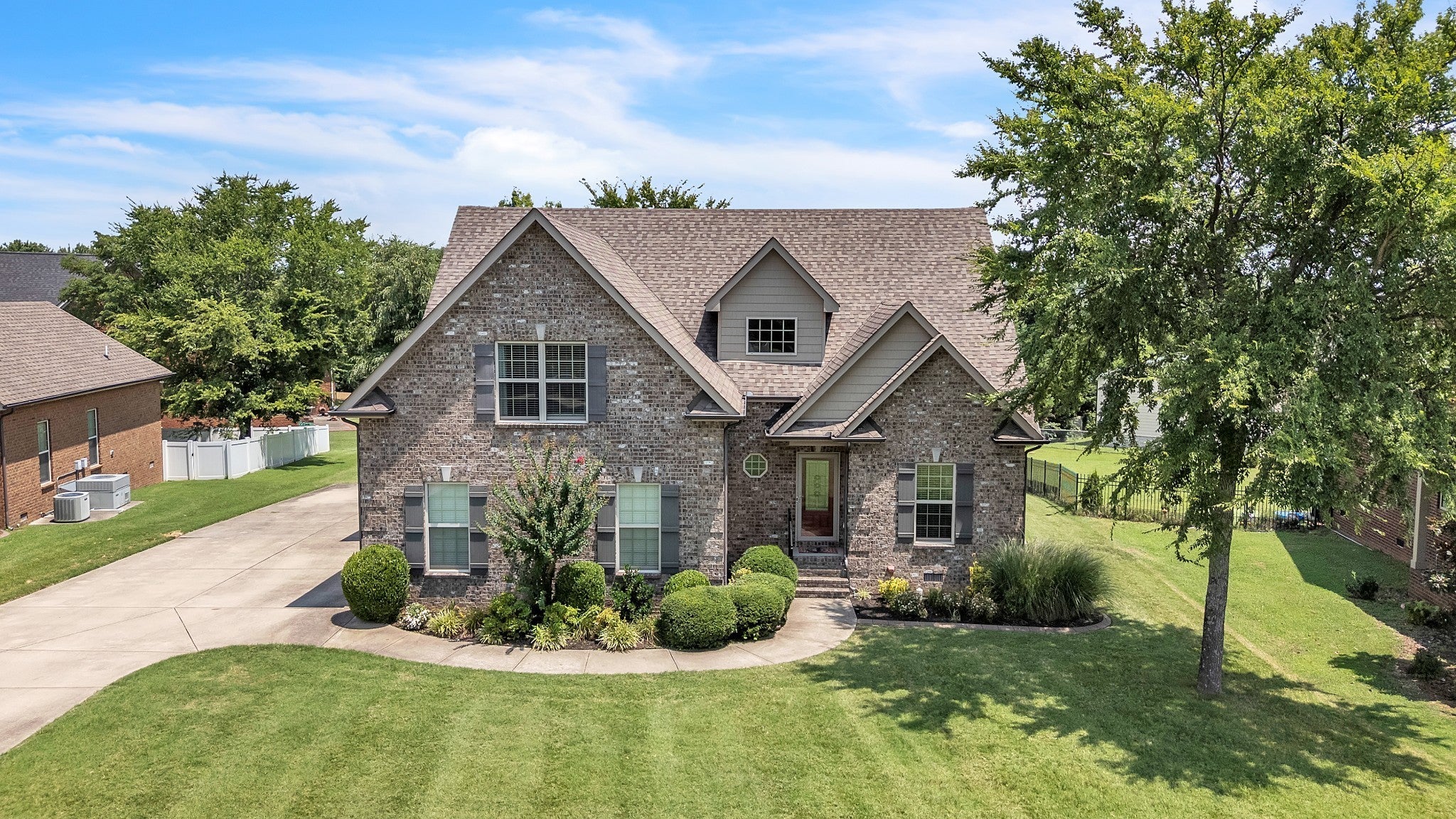 Photo of Listing #2974426