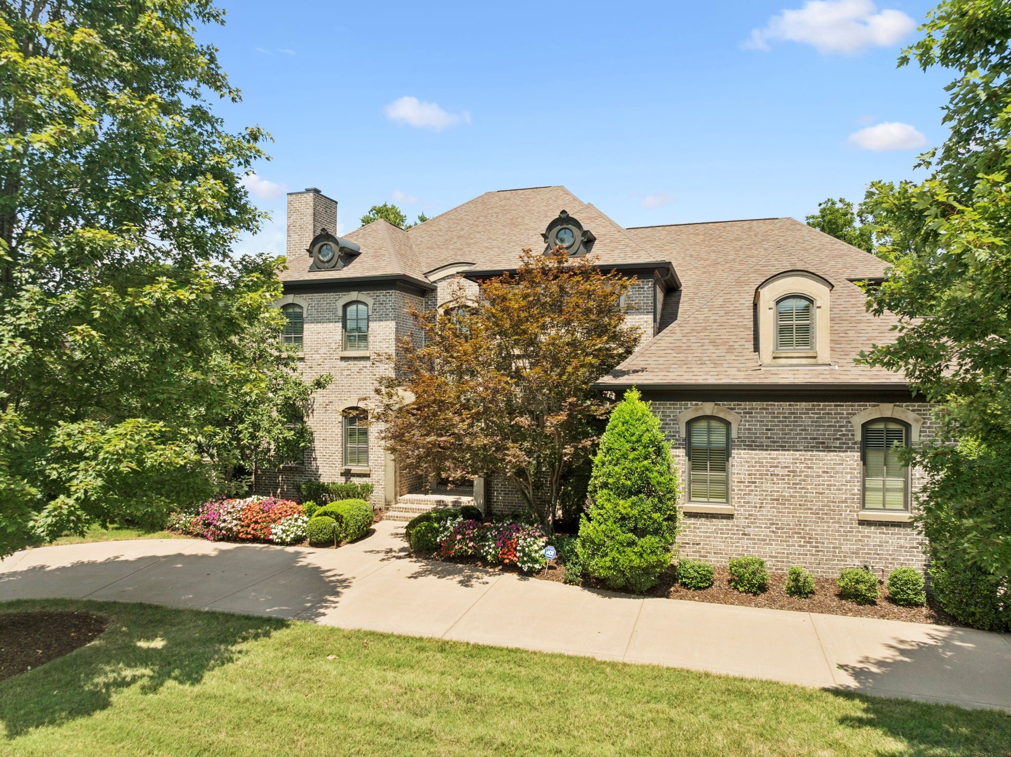 Photo of Listing #2974475