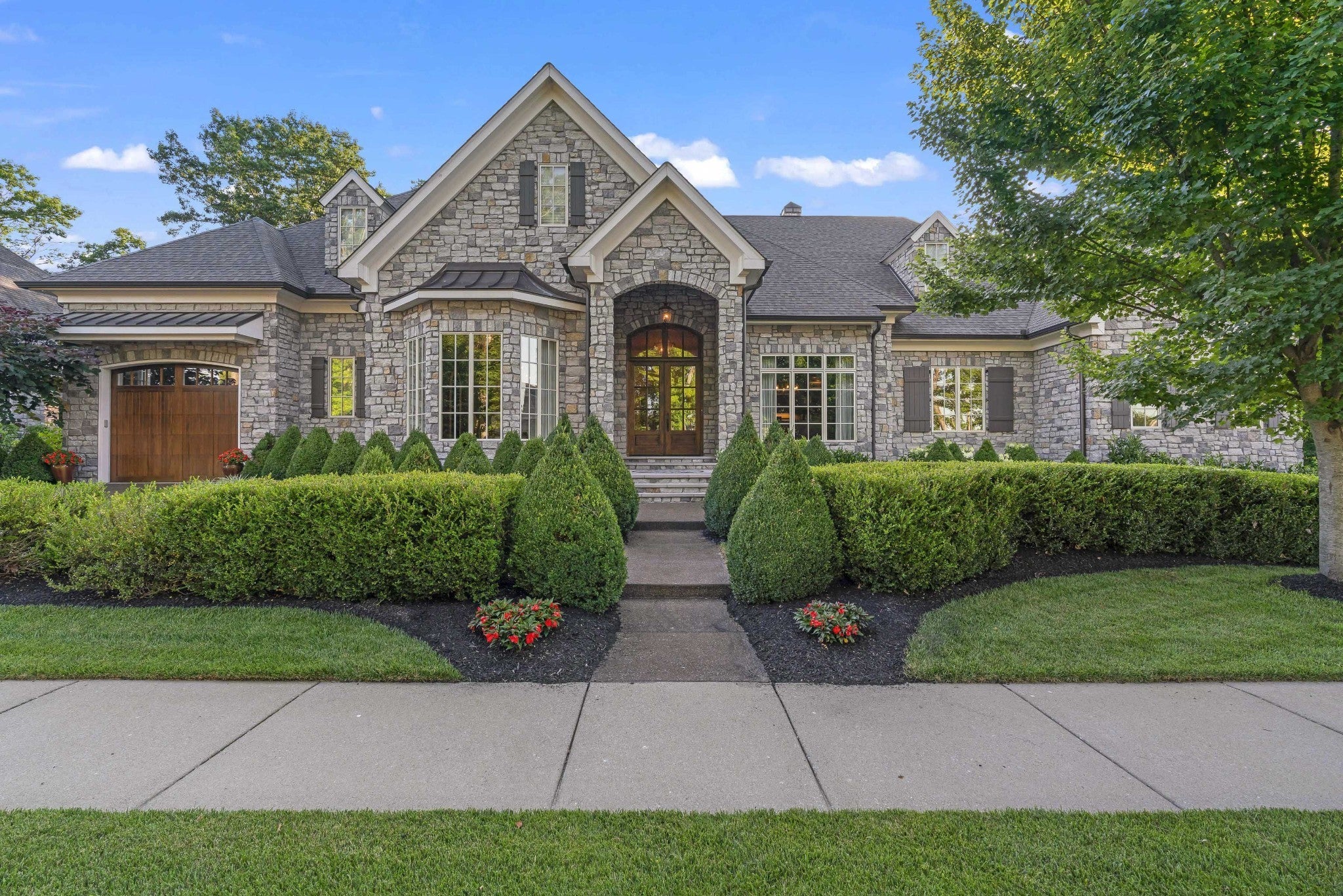 Photo of Listing #2974502