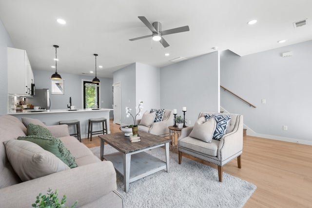 403 Curtis Hilton Way, Lebanon